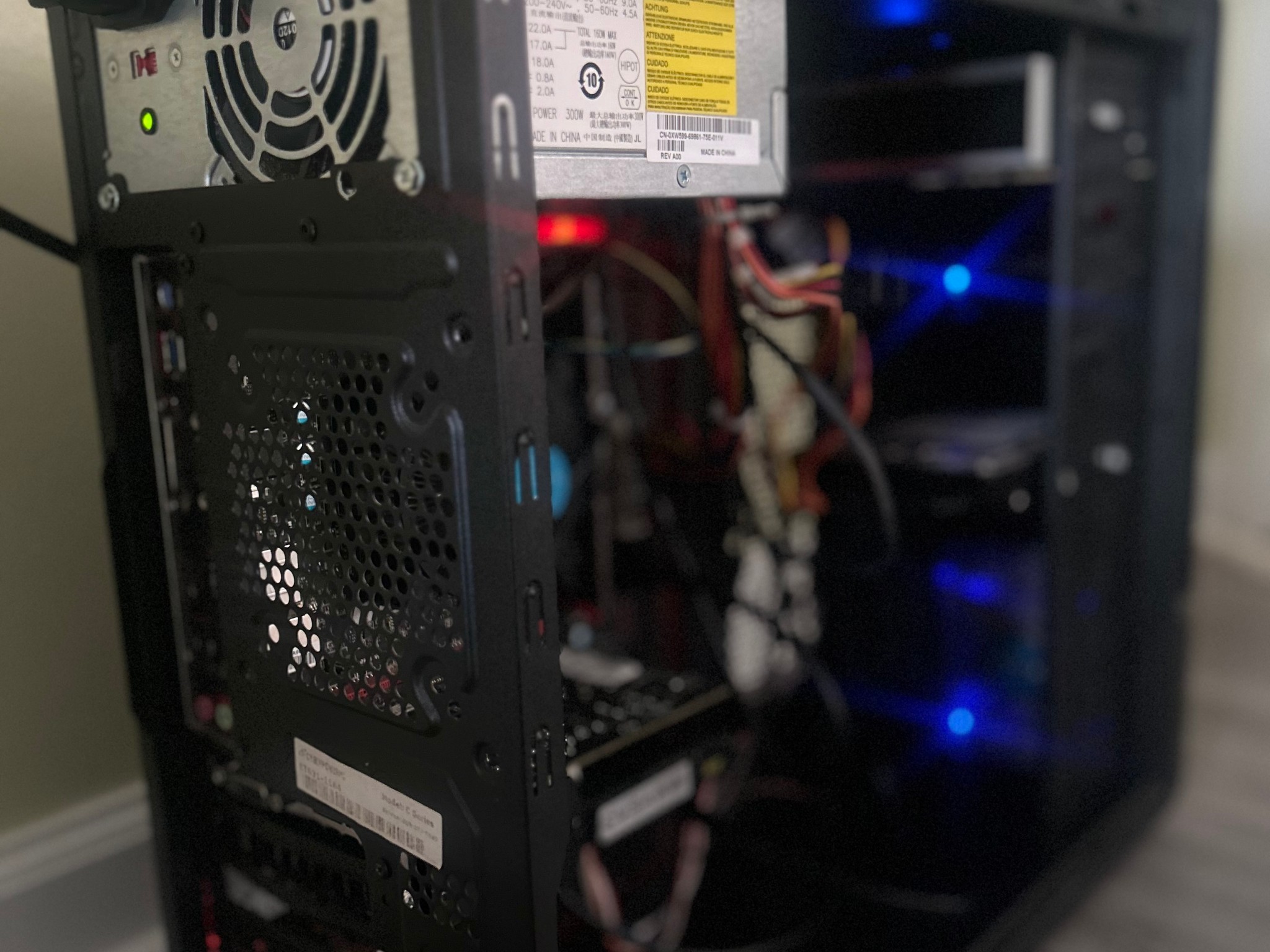 GeForce GTX 1050 Ti Custom Gaming PC - Core i5-7400T, 16GB RAM, 512GB SSD