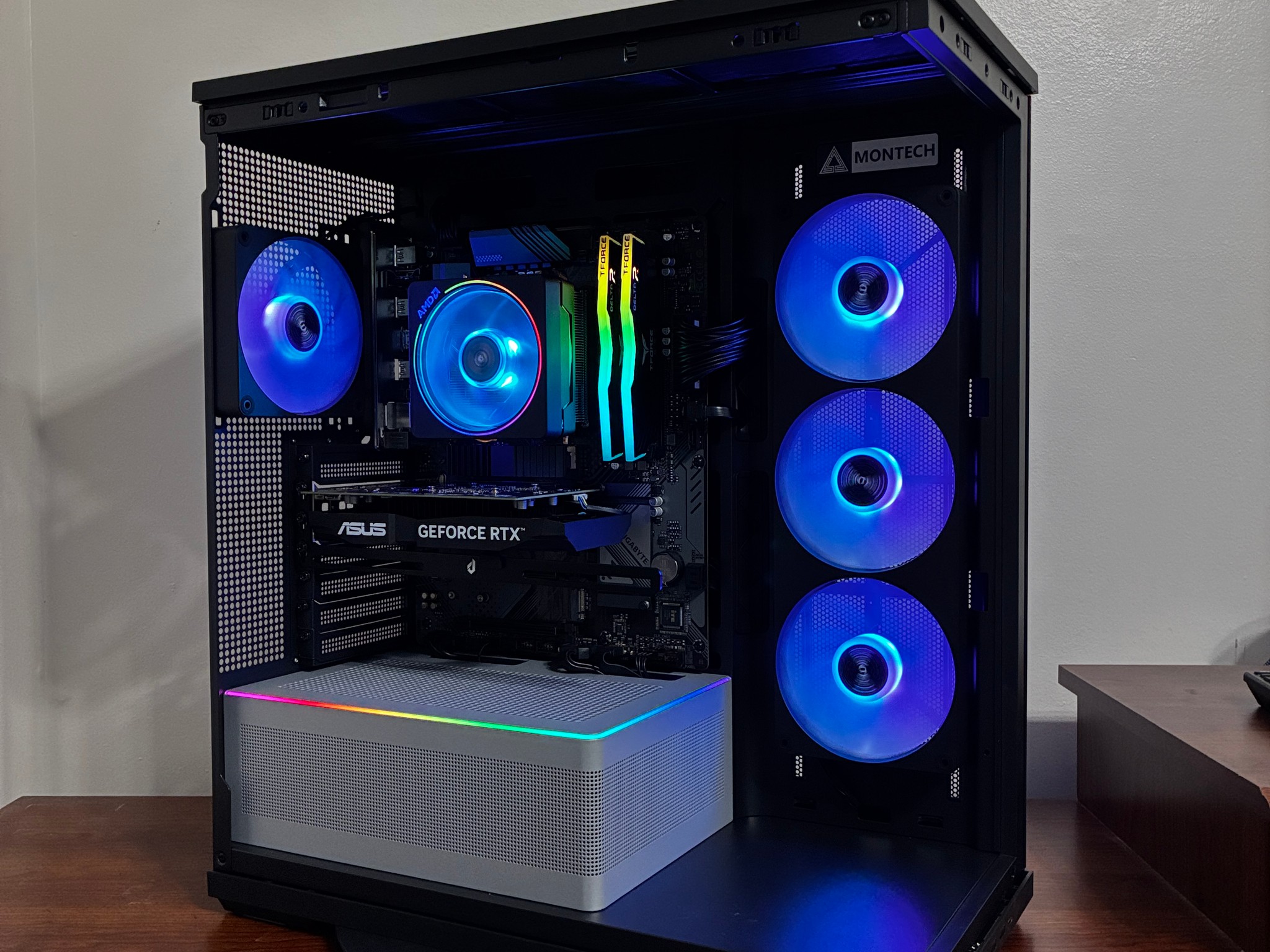 GeForce RTX 3050 | 1.2 TB SSD | Ryzen 5 5500 | 16GB RAM