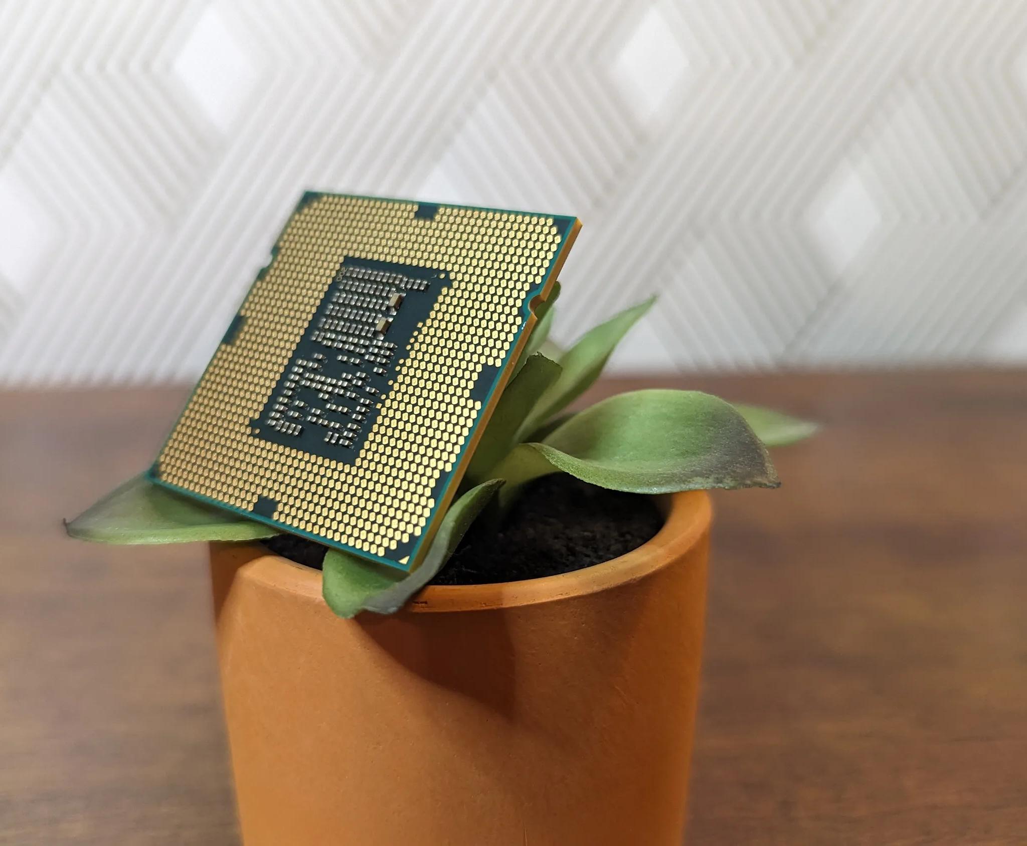 Intel Core i5-650 3.2 GHz 2.5GT/s LGA1156 Desktop CPU Processor