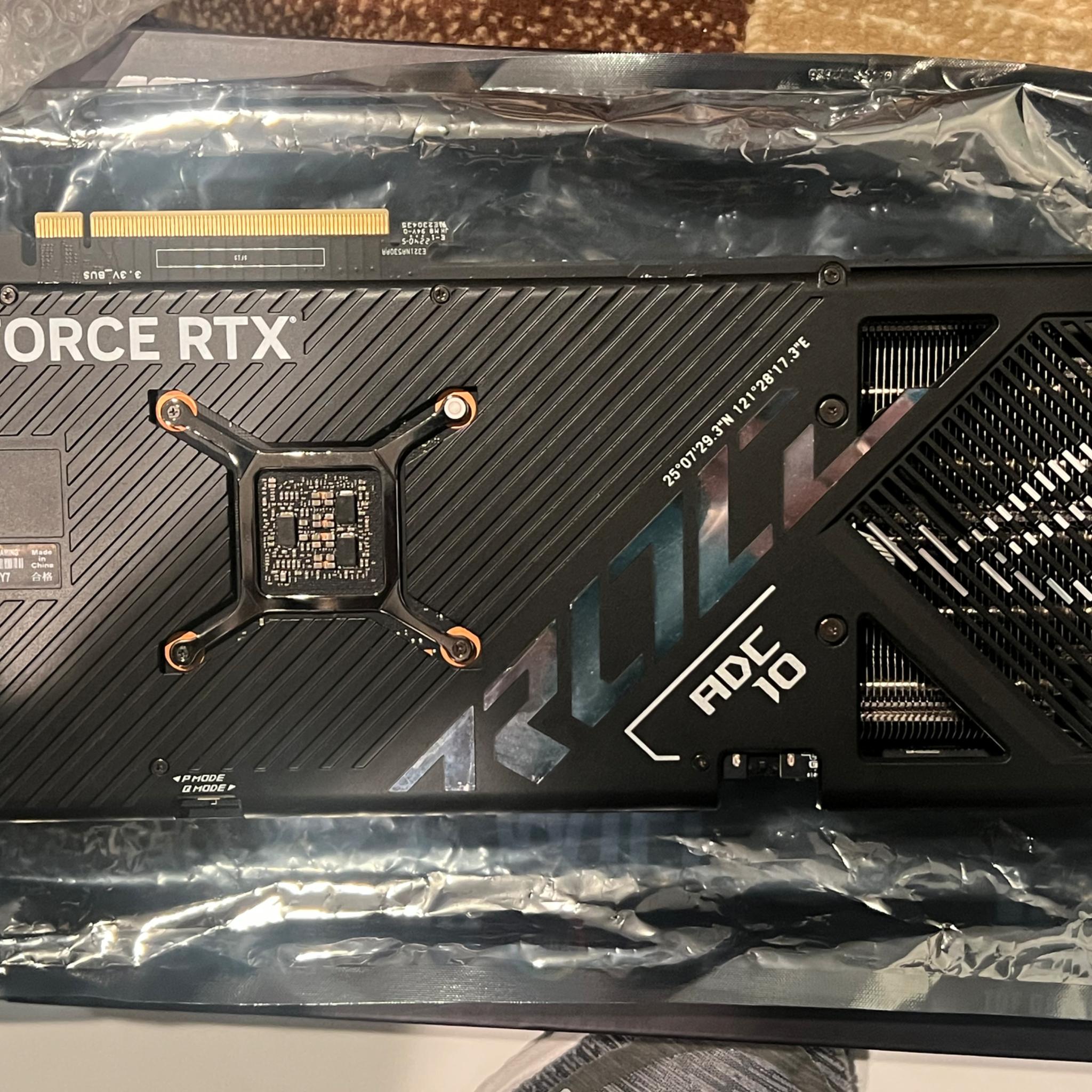 ASUS NVIDIA GeForce RTX 4070 Ti ROG Strix Overclocked Triple Fan 12GB GDDR6X PCIe 4.0 Graphics Card