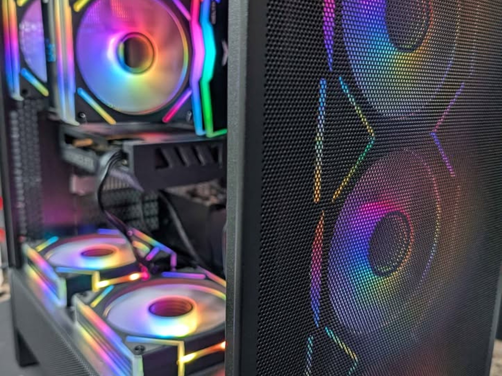 Intel i5-10400 + RTX 4060 Custom RGB Gaming PC