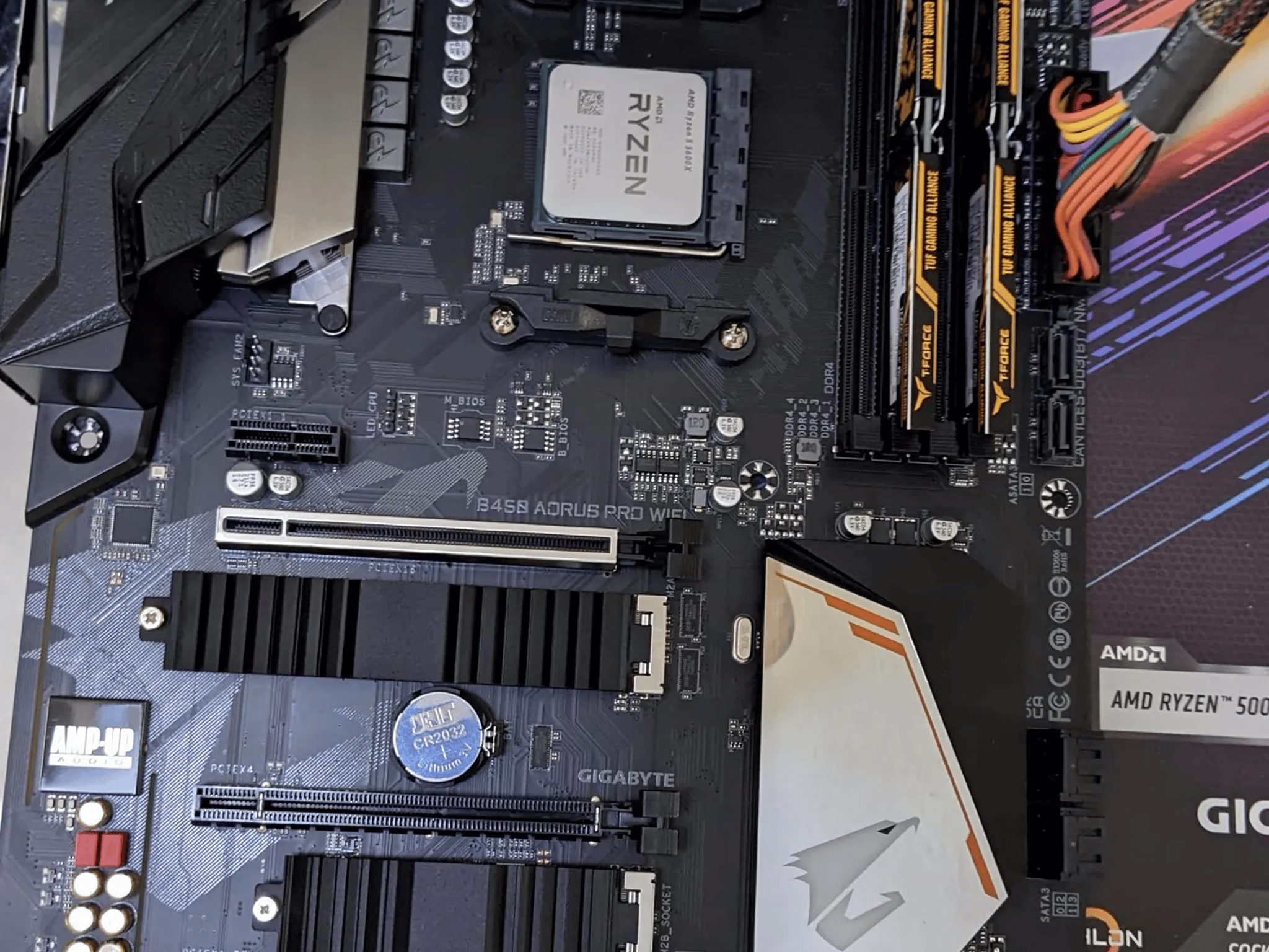 GIGABYTE B450 AORUS PRO WIFI AM4 AMD B450 SATA 6Gb/s USB 3.0 ATX AMD Motherboard