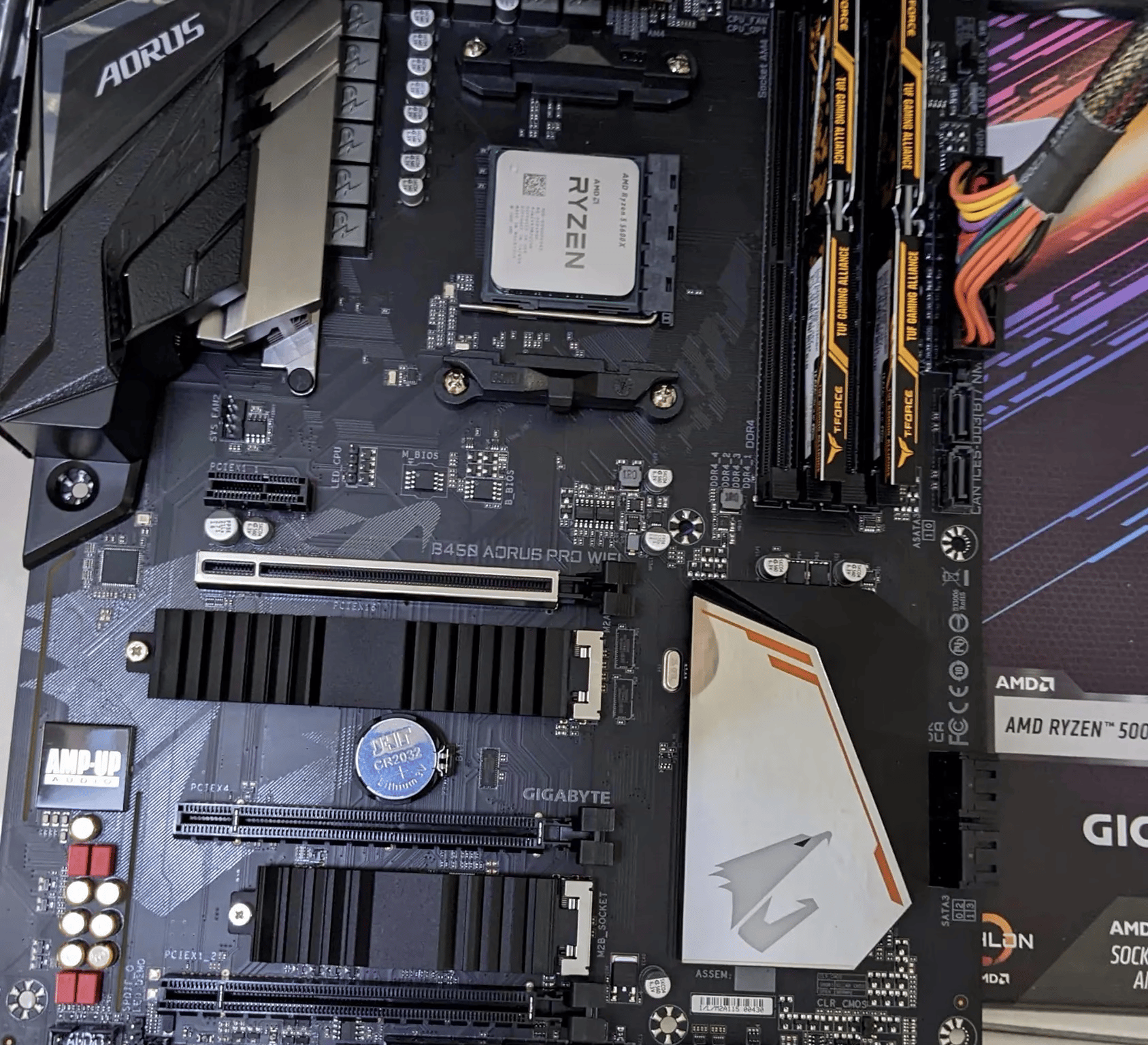 GIGABYTE B450 AORUS PRO WIFI AM4 AMD B450 SATA 6Gb/s USB 3.0 ATX AMD Motherboard