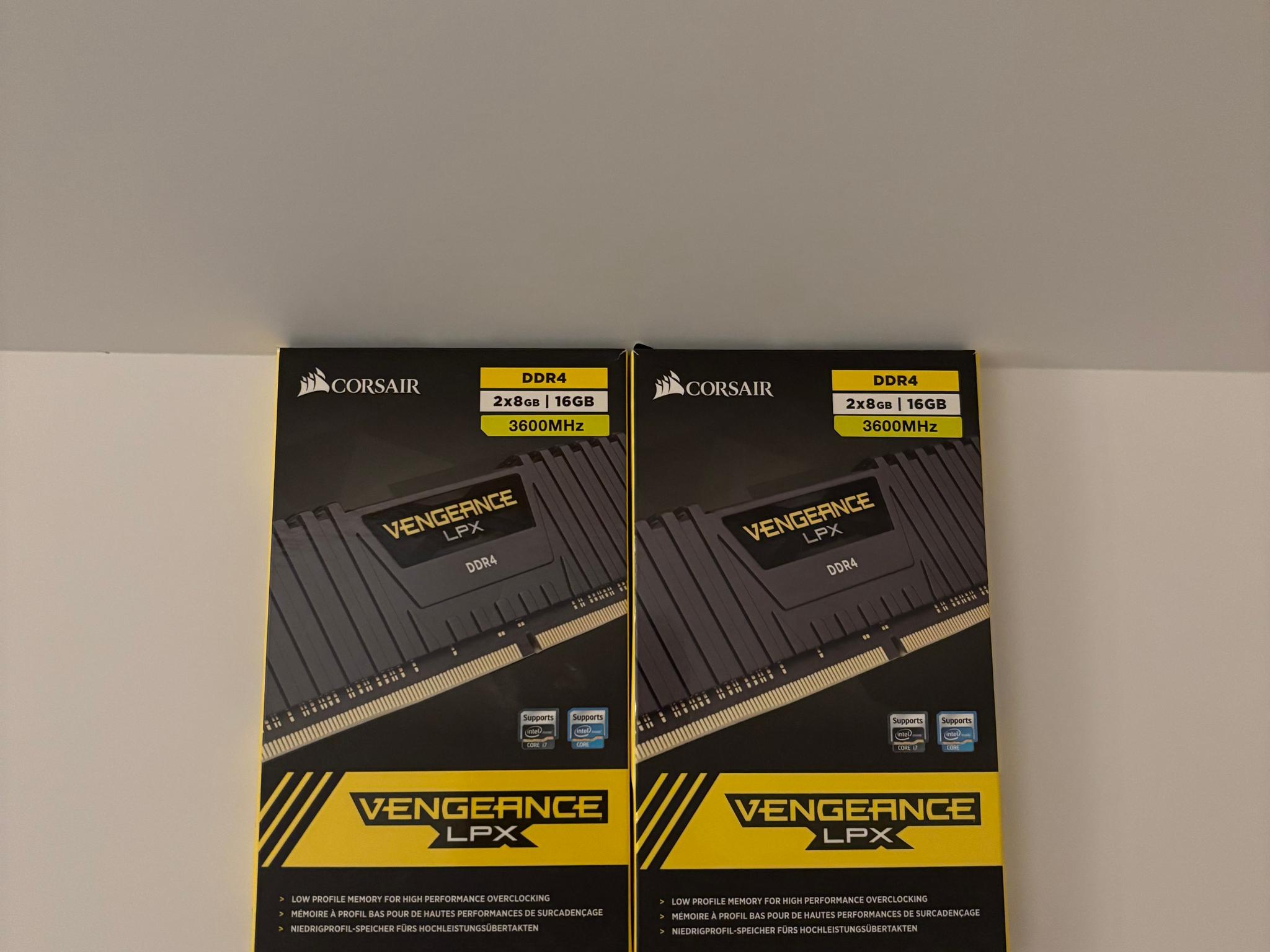 Corsair 32GB (4x8GB) DDR4 3600MHz RAM