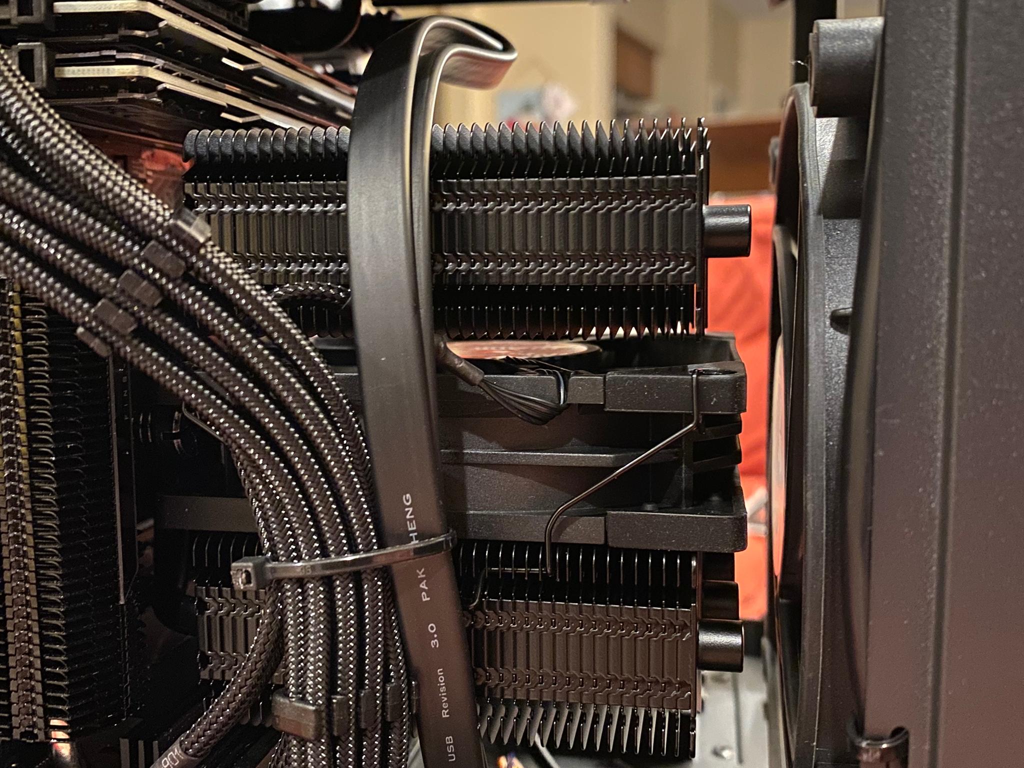 “Hyte Beast” Custom Z690i | 12600K | RTX 3080 | 32GB RAM | 2TB m.2 | 4TB SSD