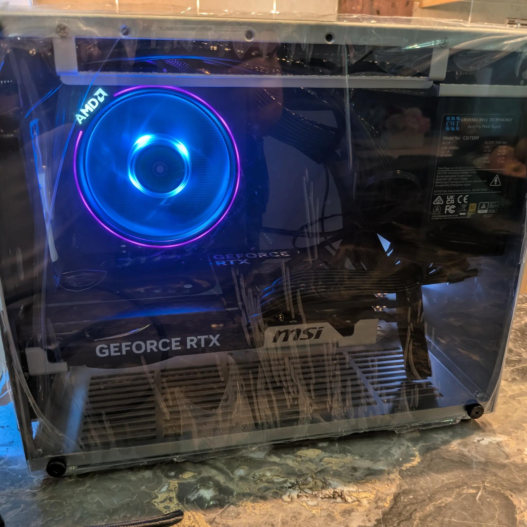 🥈 Metal Fish|RTX 5060 Ti 16GB, Ryzen 5, 32 GB RAM, 2 TB