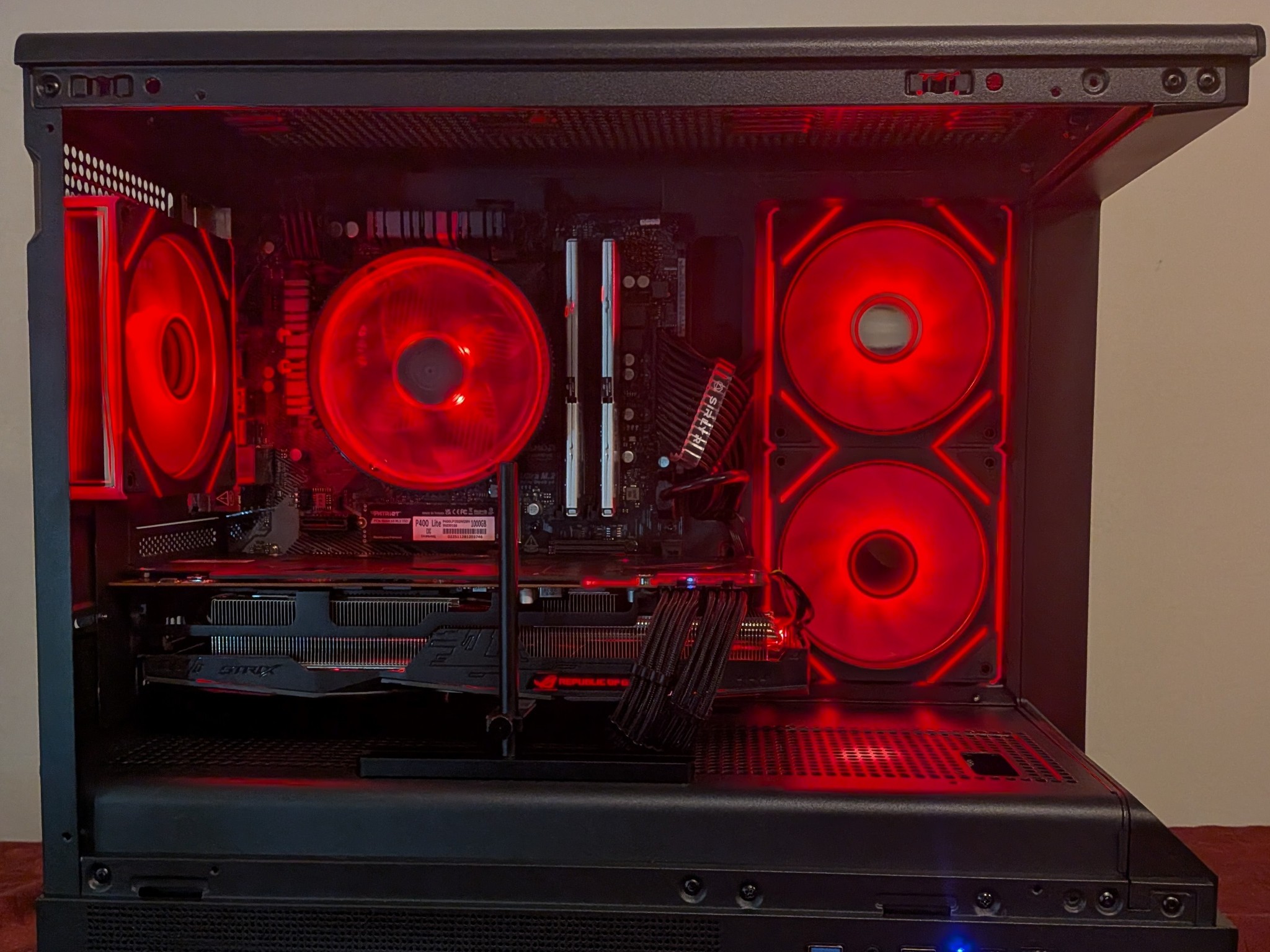 ROG Strix 5700 xt | Ryzen 5 5500 - Gaming PC