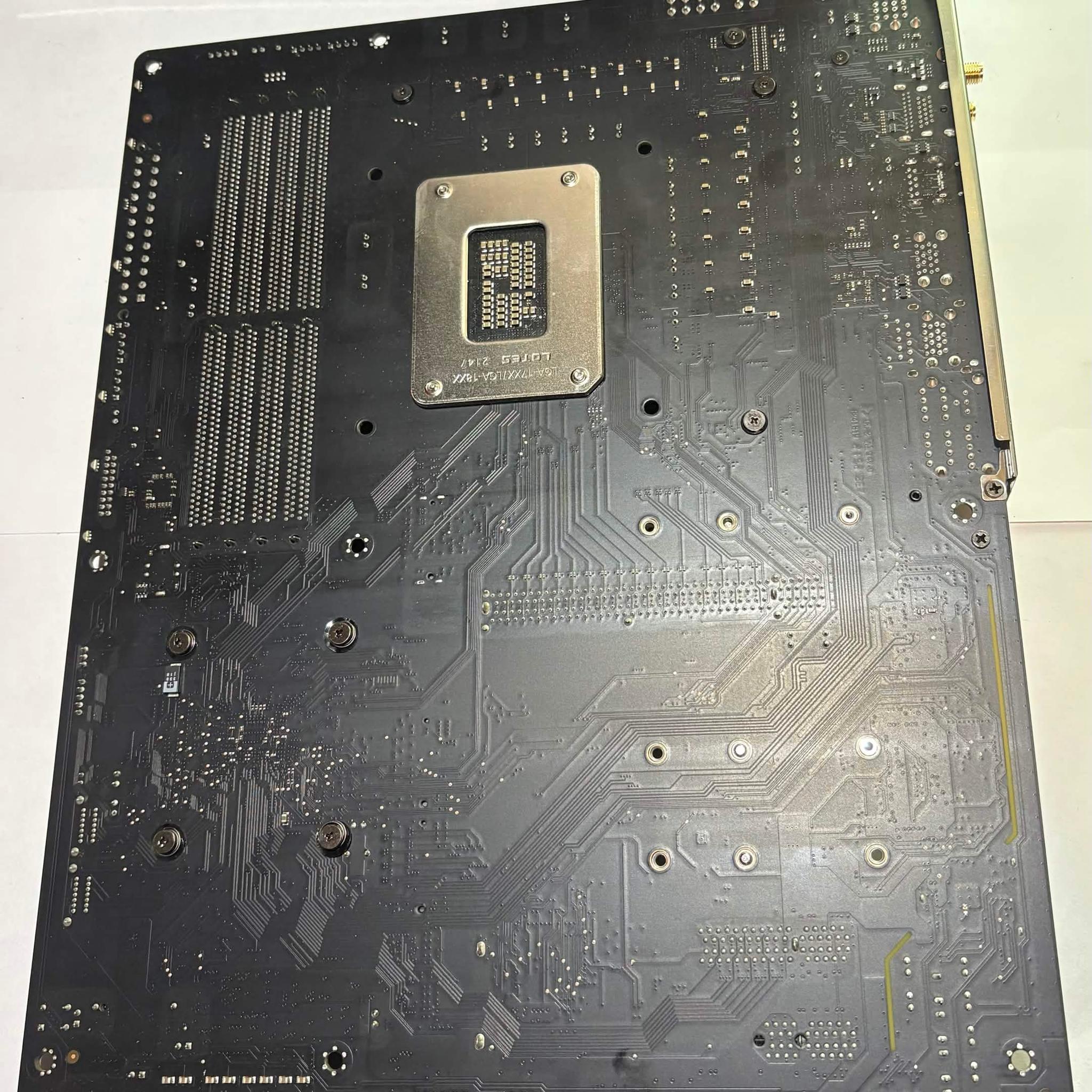 Gigabyte B660 AORUS Master DDR4 LGA1700 ATX Motherboard | WiFi 6 | Fully Tested