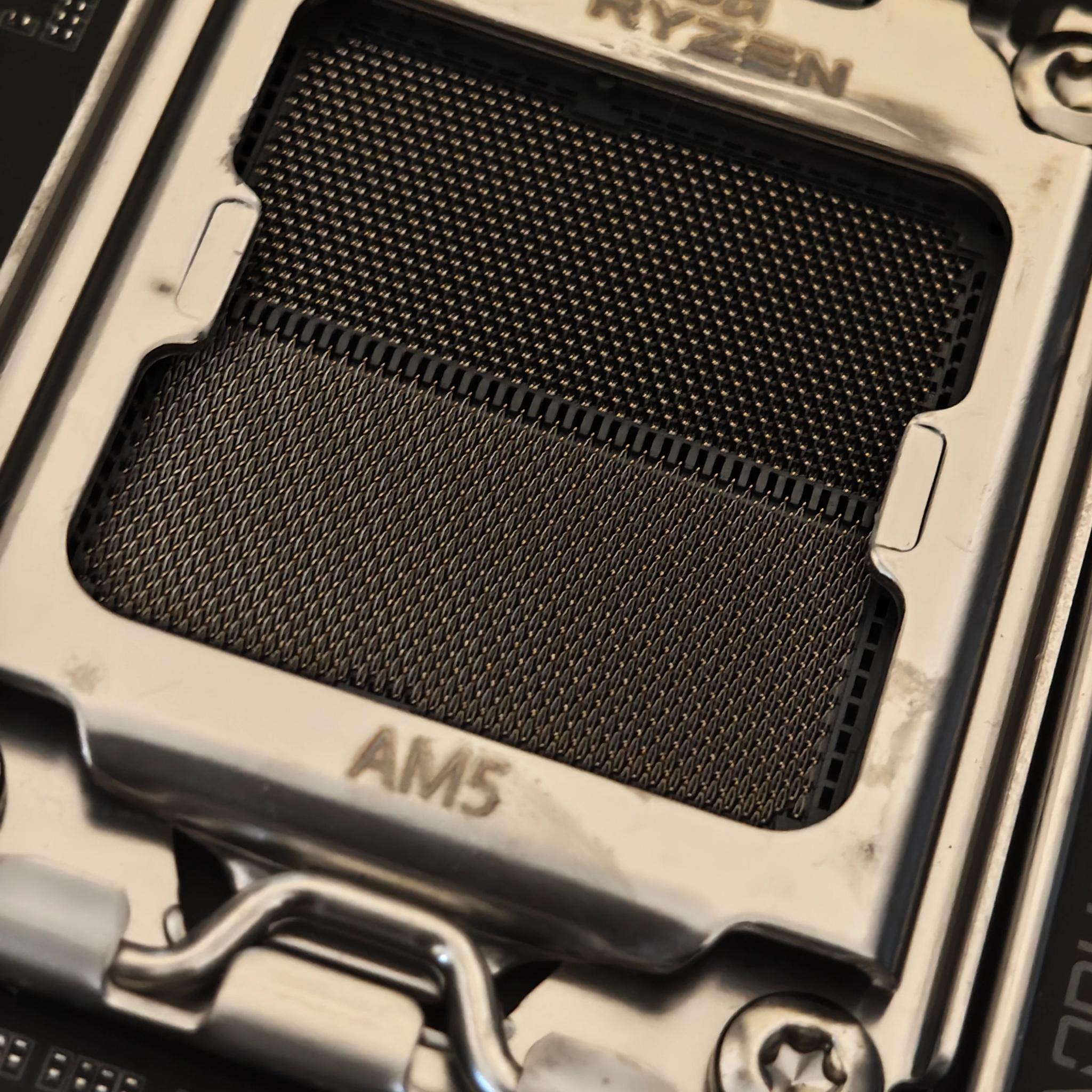 Gigabyte B650M AORUS ELITE AX AM5 Motherboard.