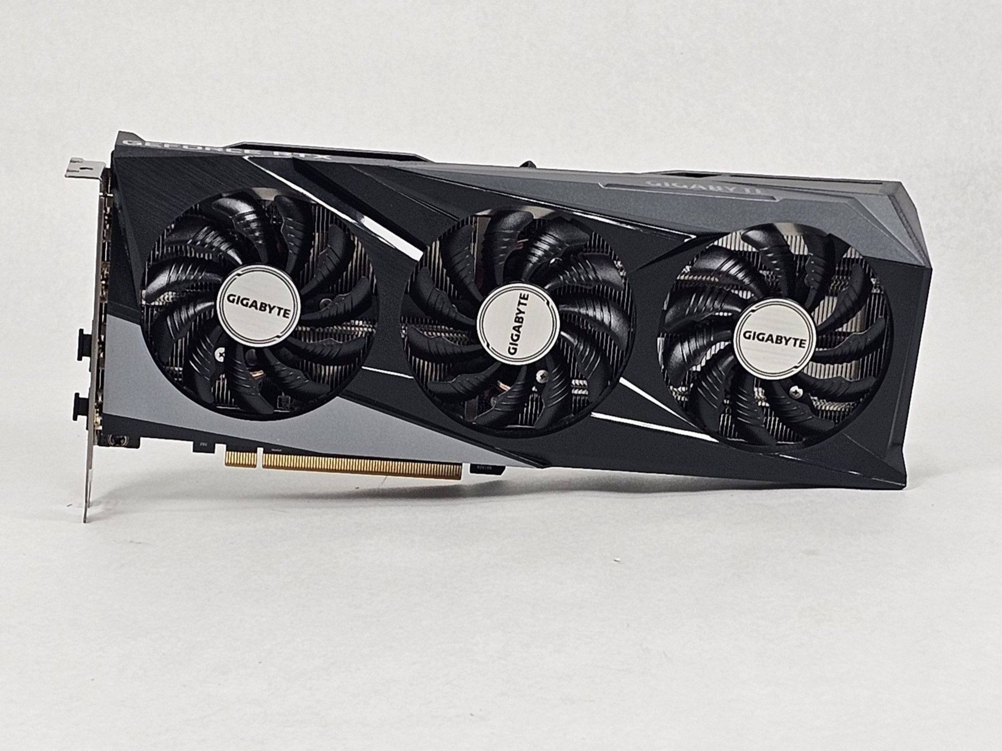 RTX 3060 Ti Gigabyte Gaming OC 8GB