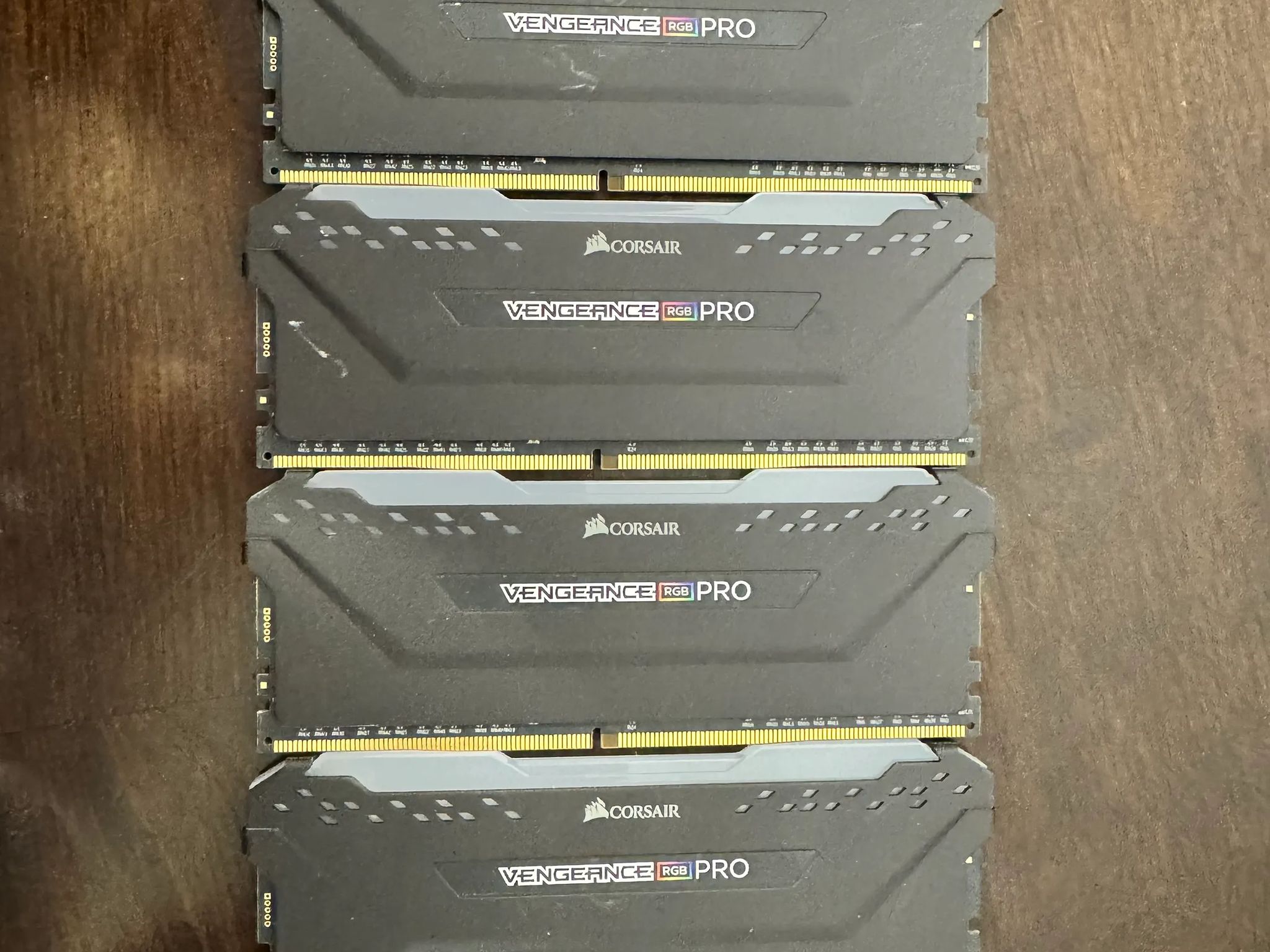 Corsair Vengeance RGB Pro 3600MHz (4x8 GB) 32GB DDR4