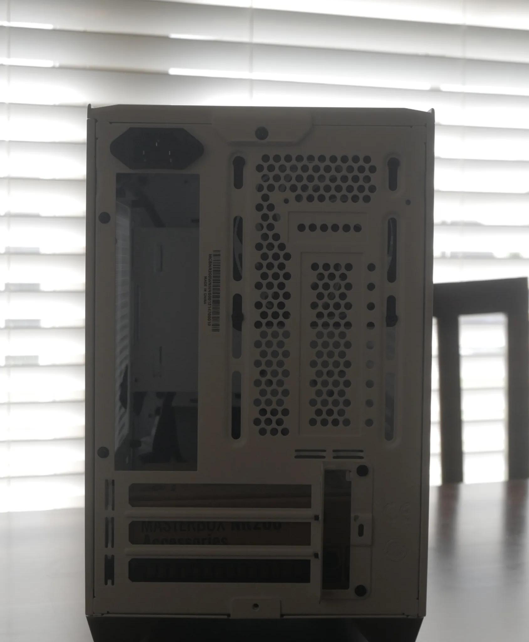 CoolerMaster NR200 Mini-ITX Case White