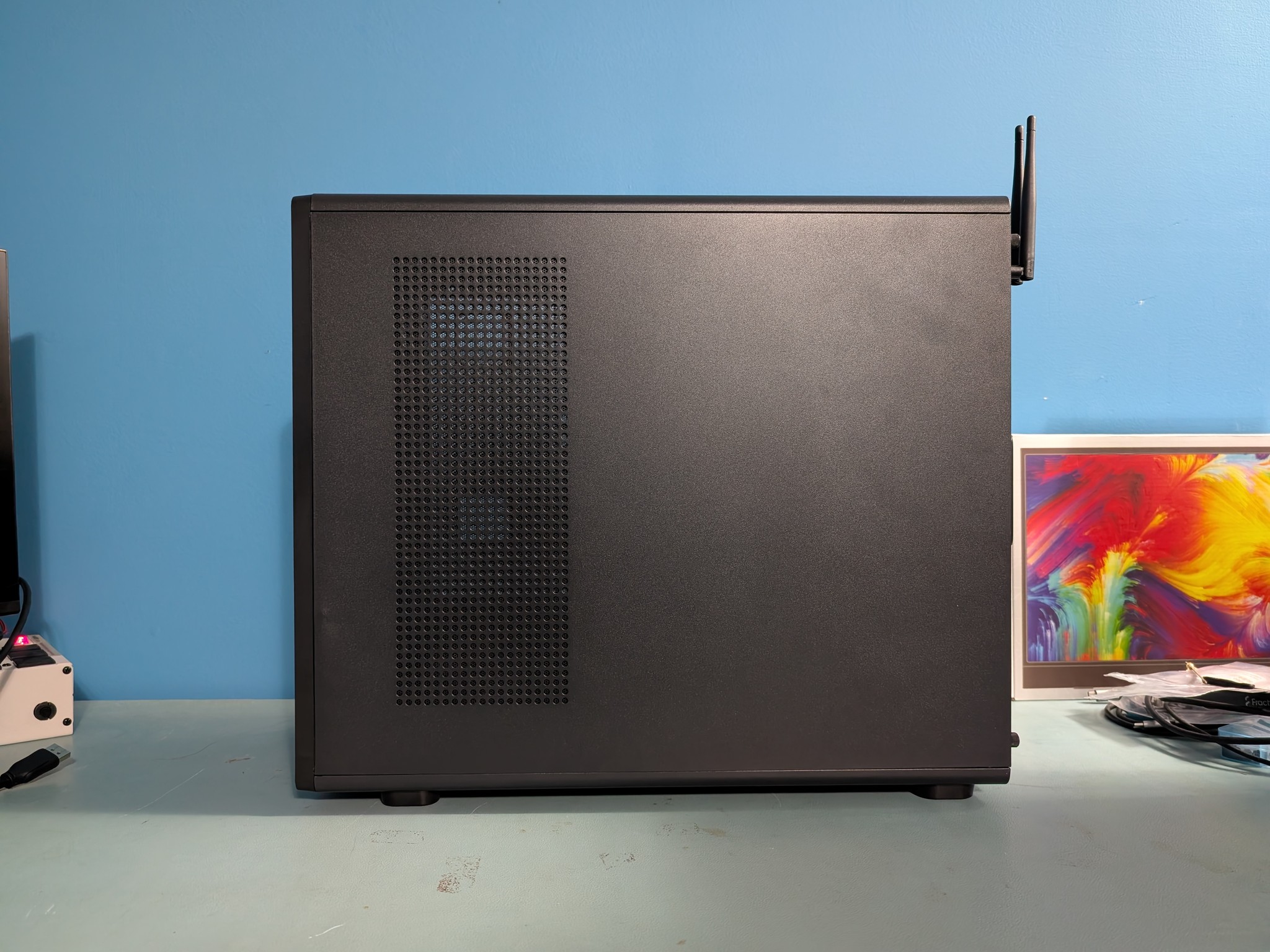 RTX 5060 Ti 16GB Gaming PC – Ryzen 5 7500F | 1440p Ultra | Black & Wood