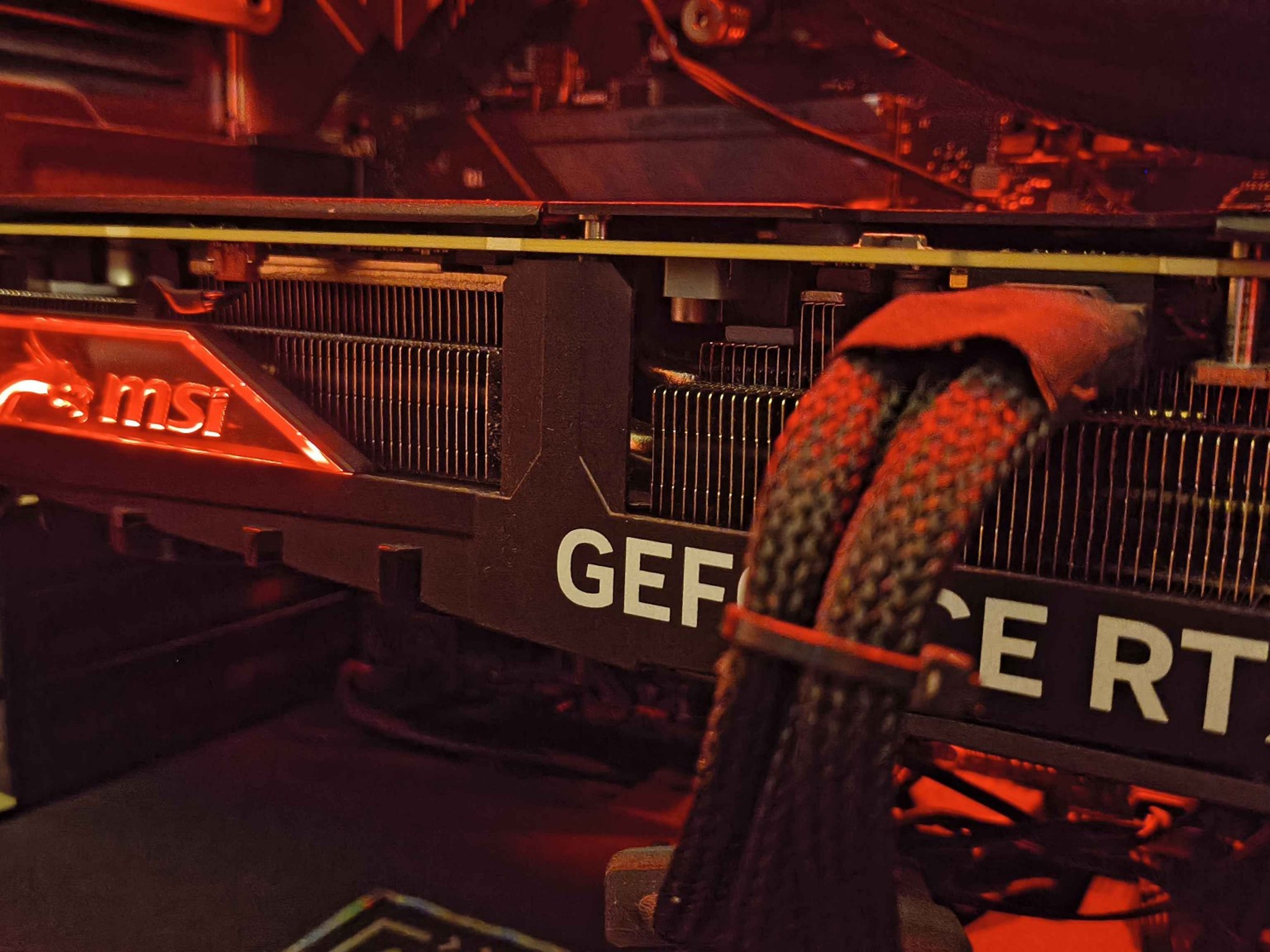 MSI GeForce RTX 4090 GAMING X SLIM 24G