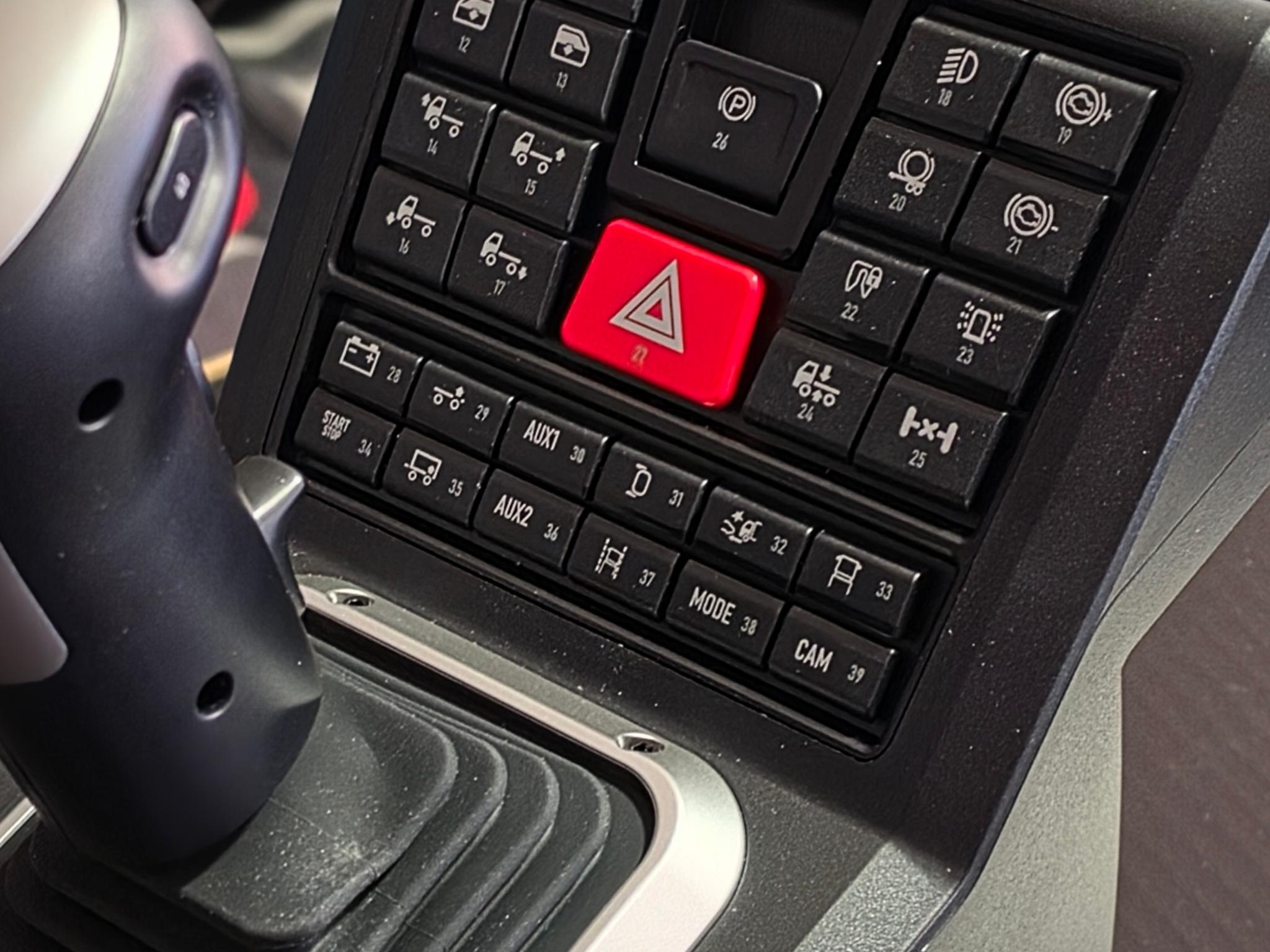 HORI Truck Control System with Force Feedback for Windows 11/10