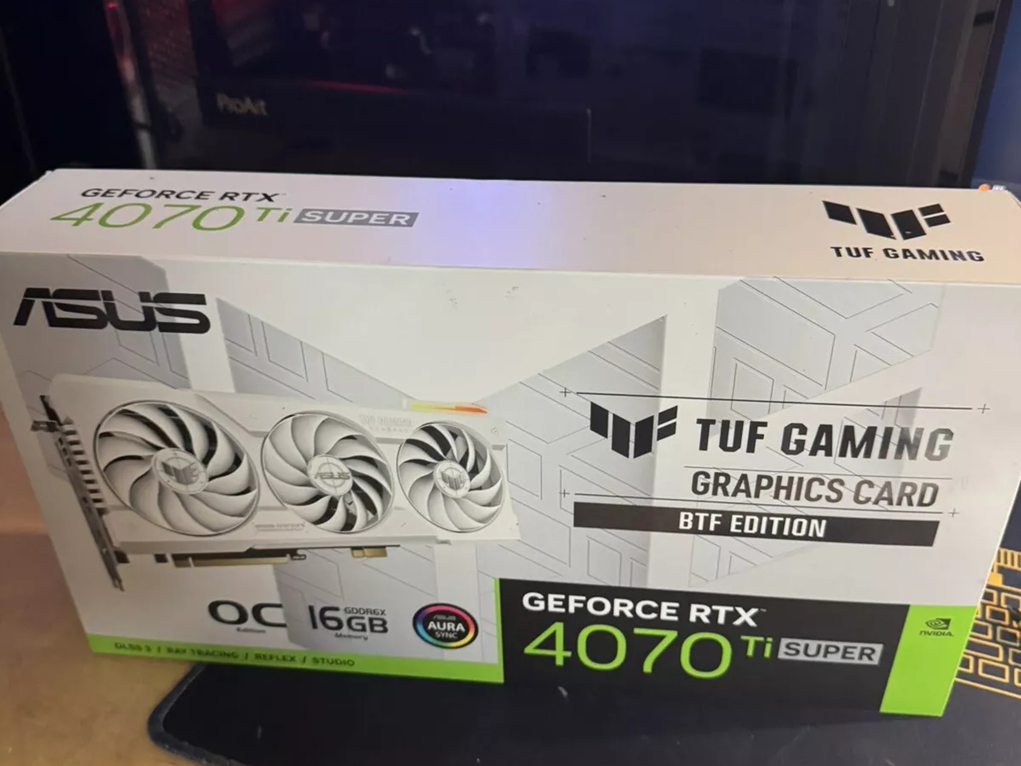 ASUS TUF Gaming GeForce RTX 4070 Ti Super BTF White OC Edition Graphics Card