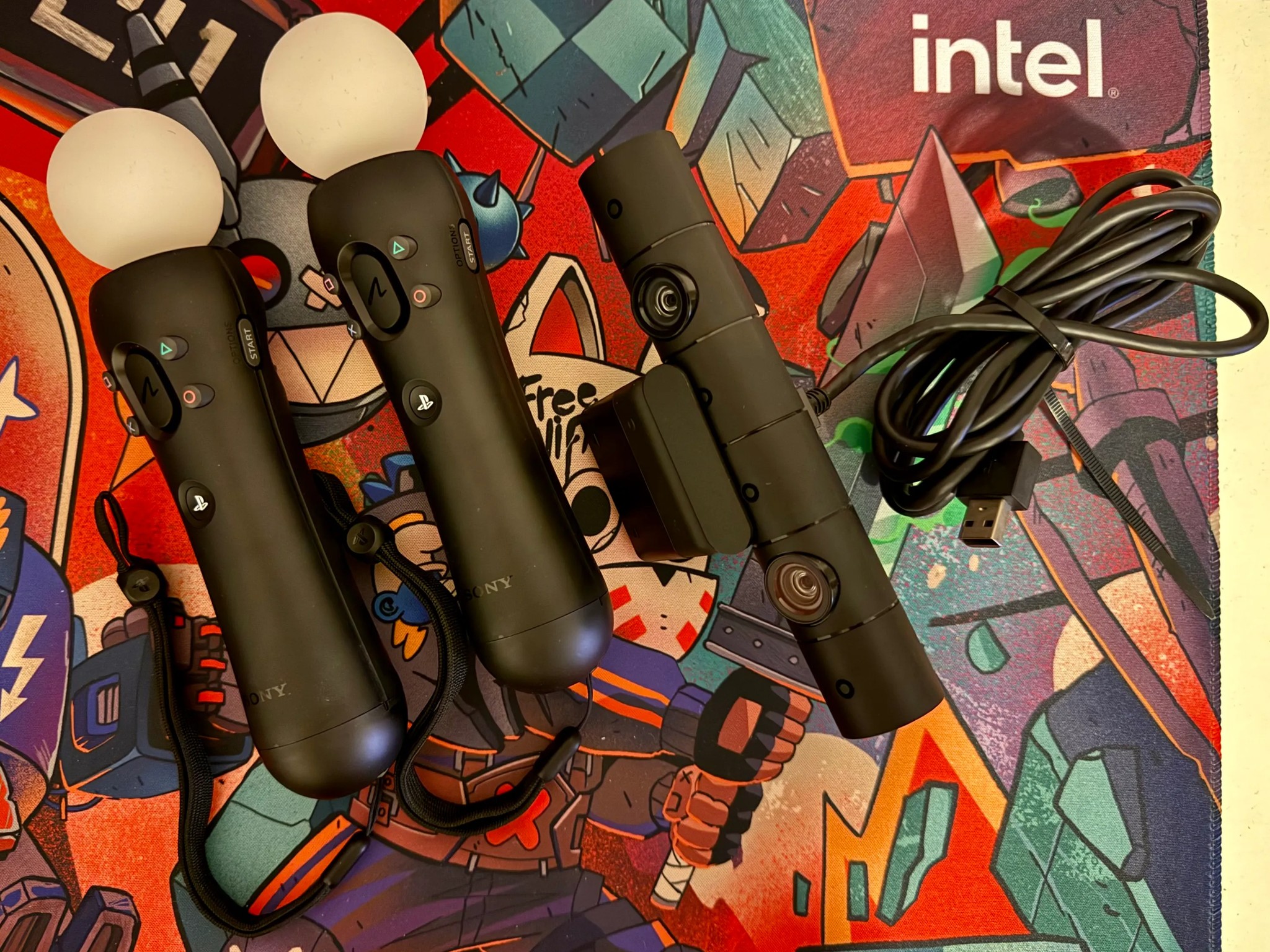 PSVR1 + 6 PS4 VR Games (CUH-ZVR2)