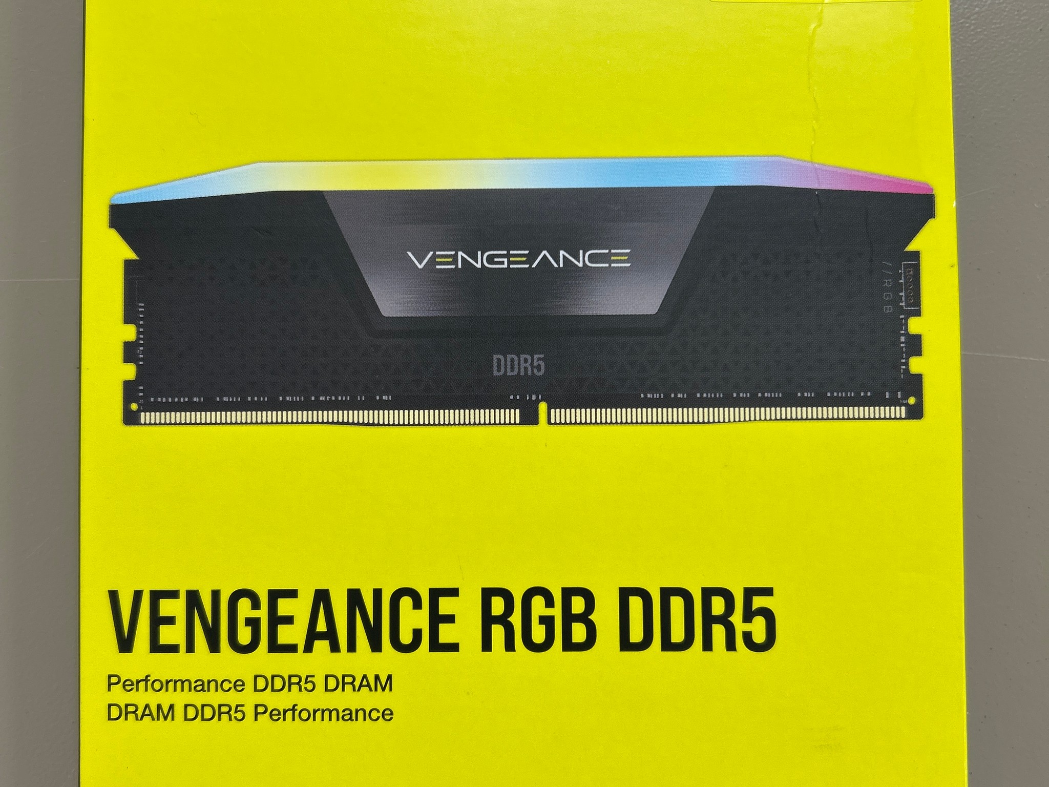 CORSAIR Vengeance RGB 32GB (2 x 16GB)