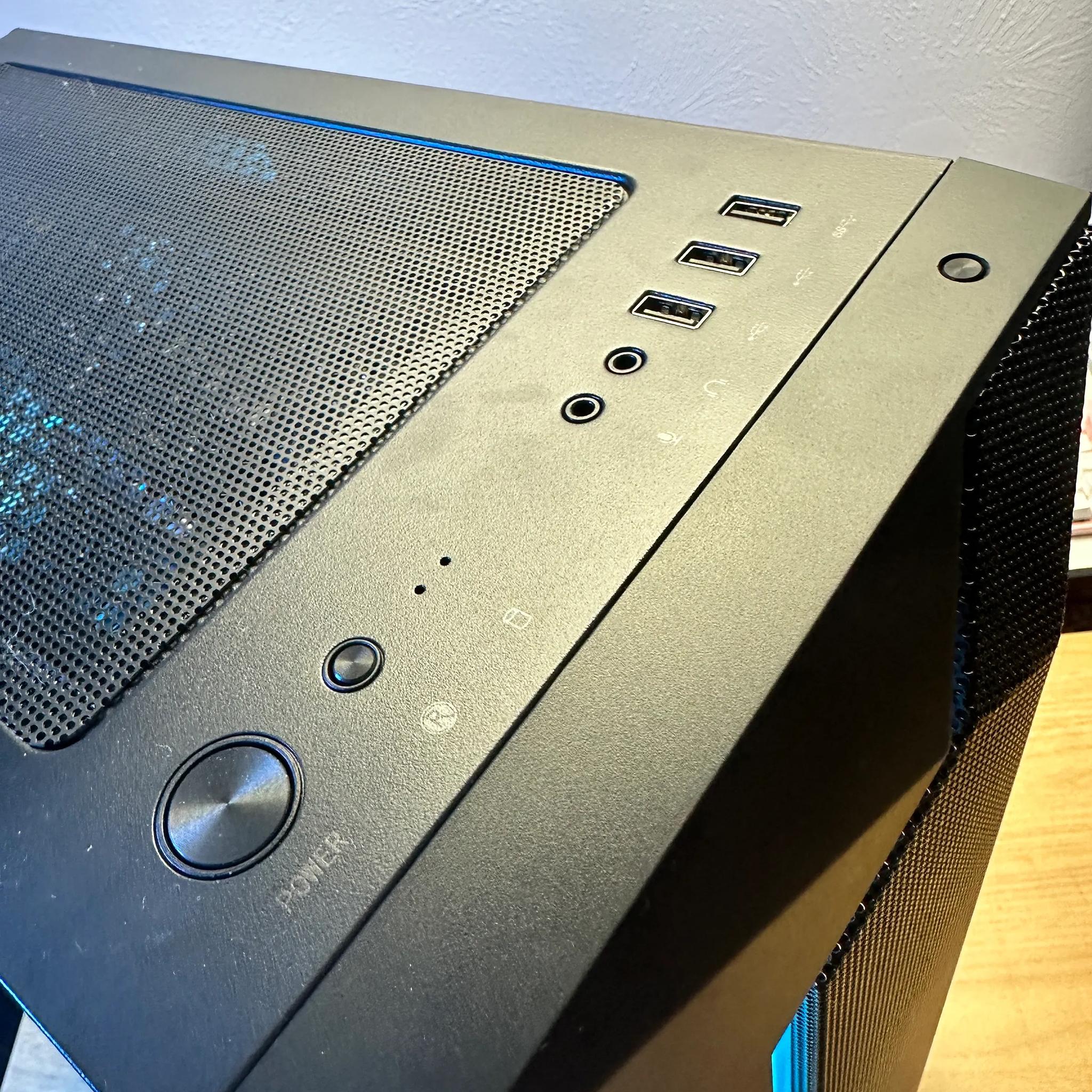 GTX 1080ti 11gb + Ryzen 3600 Custom Gaming PC - EASY TO UPGRADE PC!