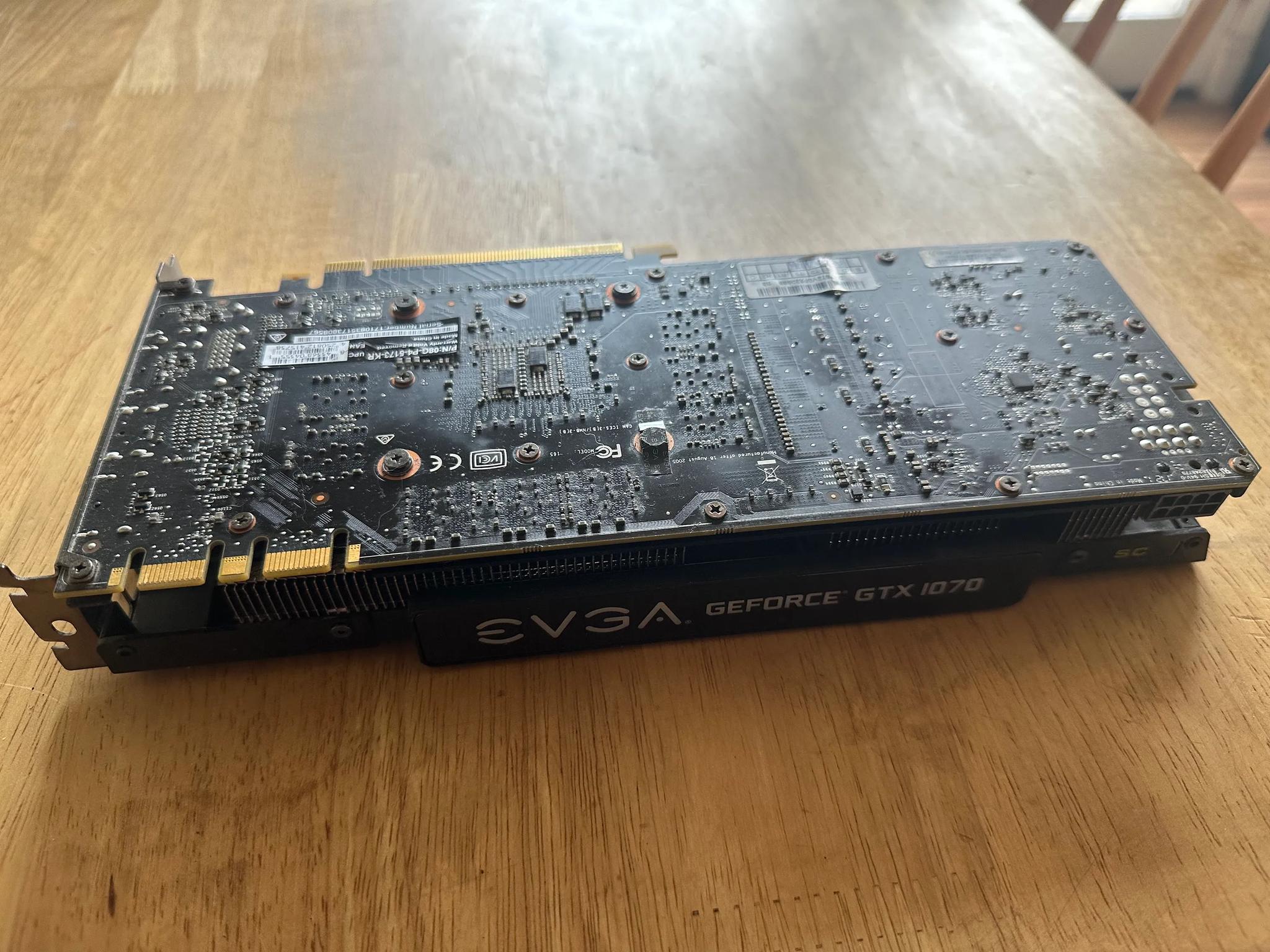 EVGA GTX 1070 8gb :)