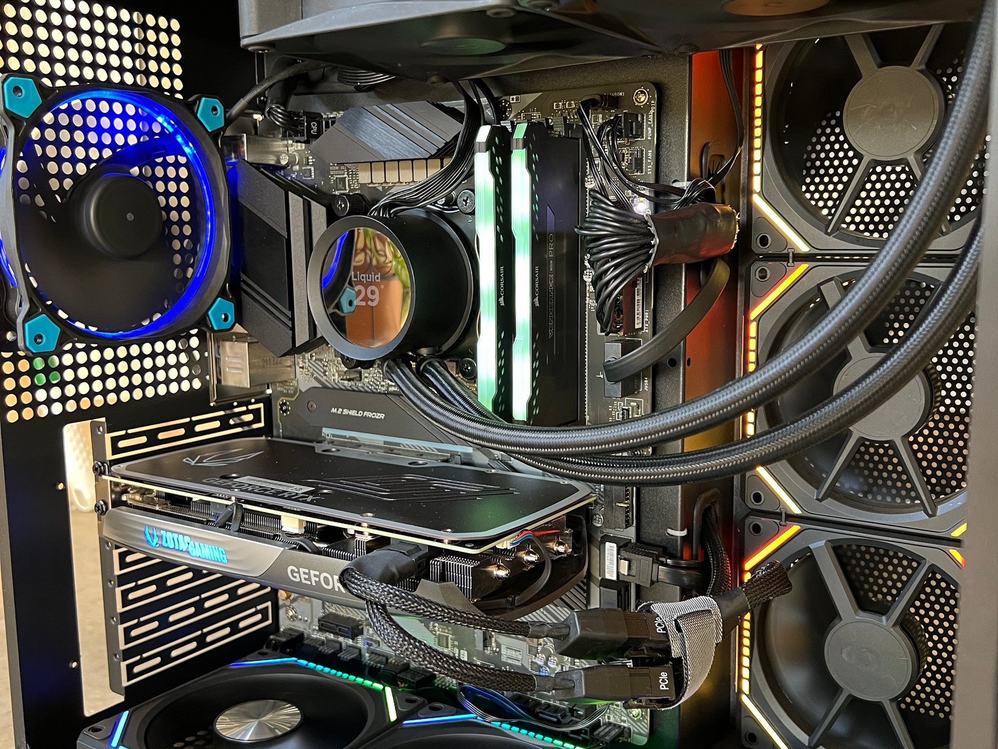 Rtx 4070 Super | i7-10700k | 32GB 3600MHz Ram | 2TB storage | Windows 10/11