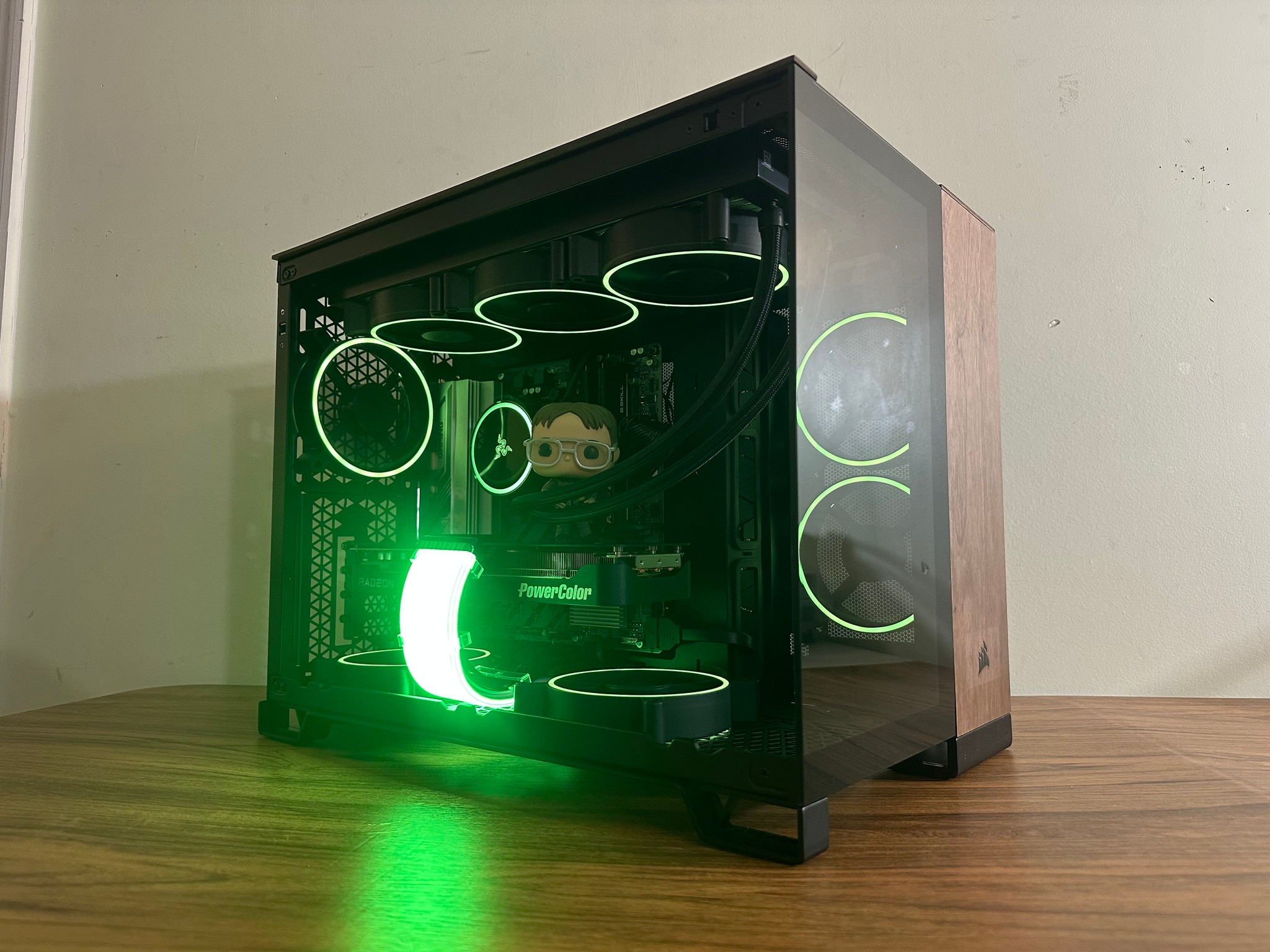 🪵⚡Timber Titan | 9070XT | 32GB DDR5 | Ryzen 9 7900X | 2TB NVMe | Windows 11 Pro |