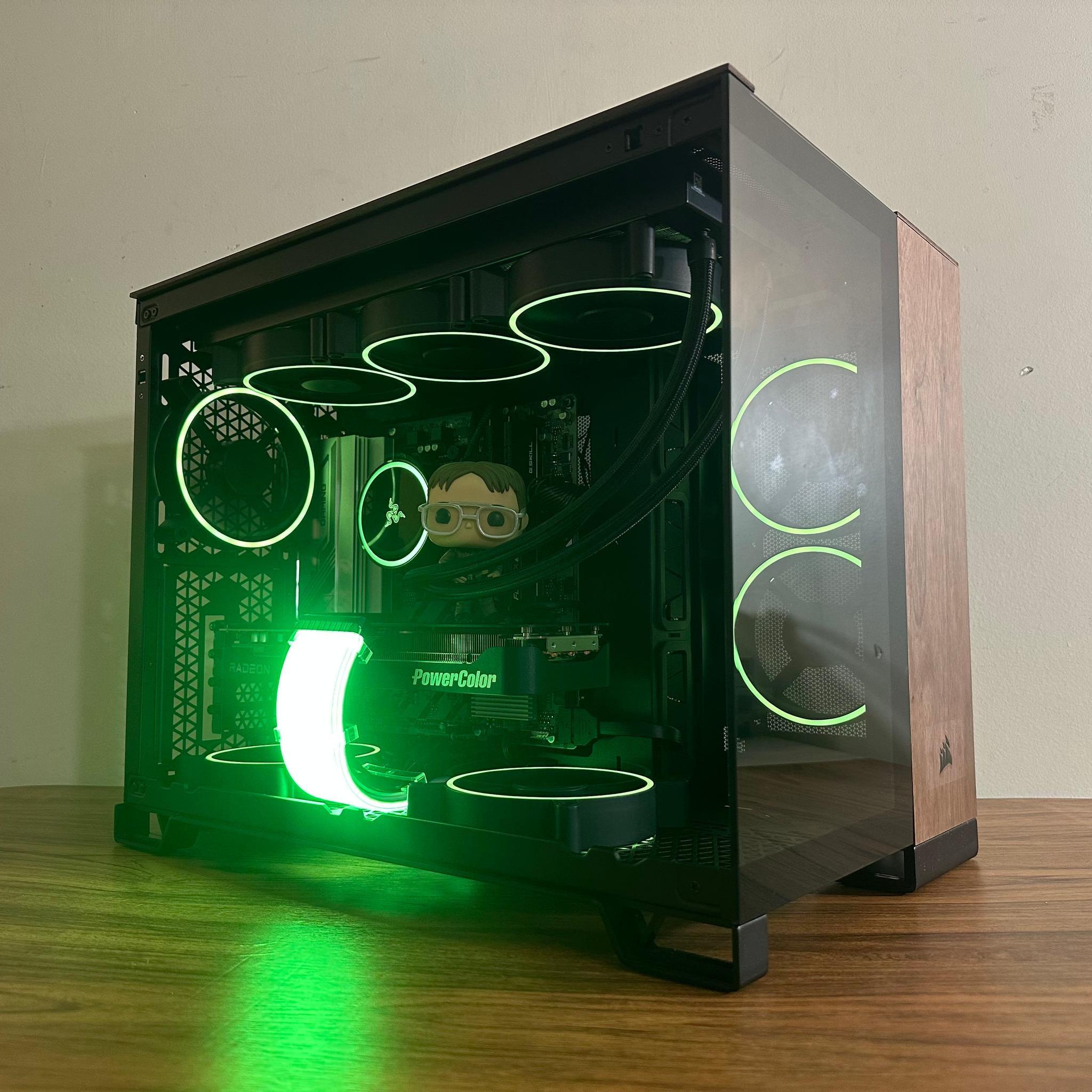 🪵⚡Timber Titan | 9070XT | 32GB DDR5 | Ryzen 9 7900X | 2TB NVMe | Windows 11 Pro |
