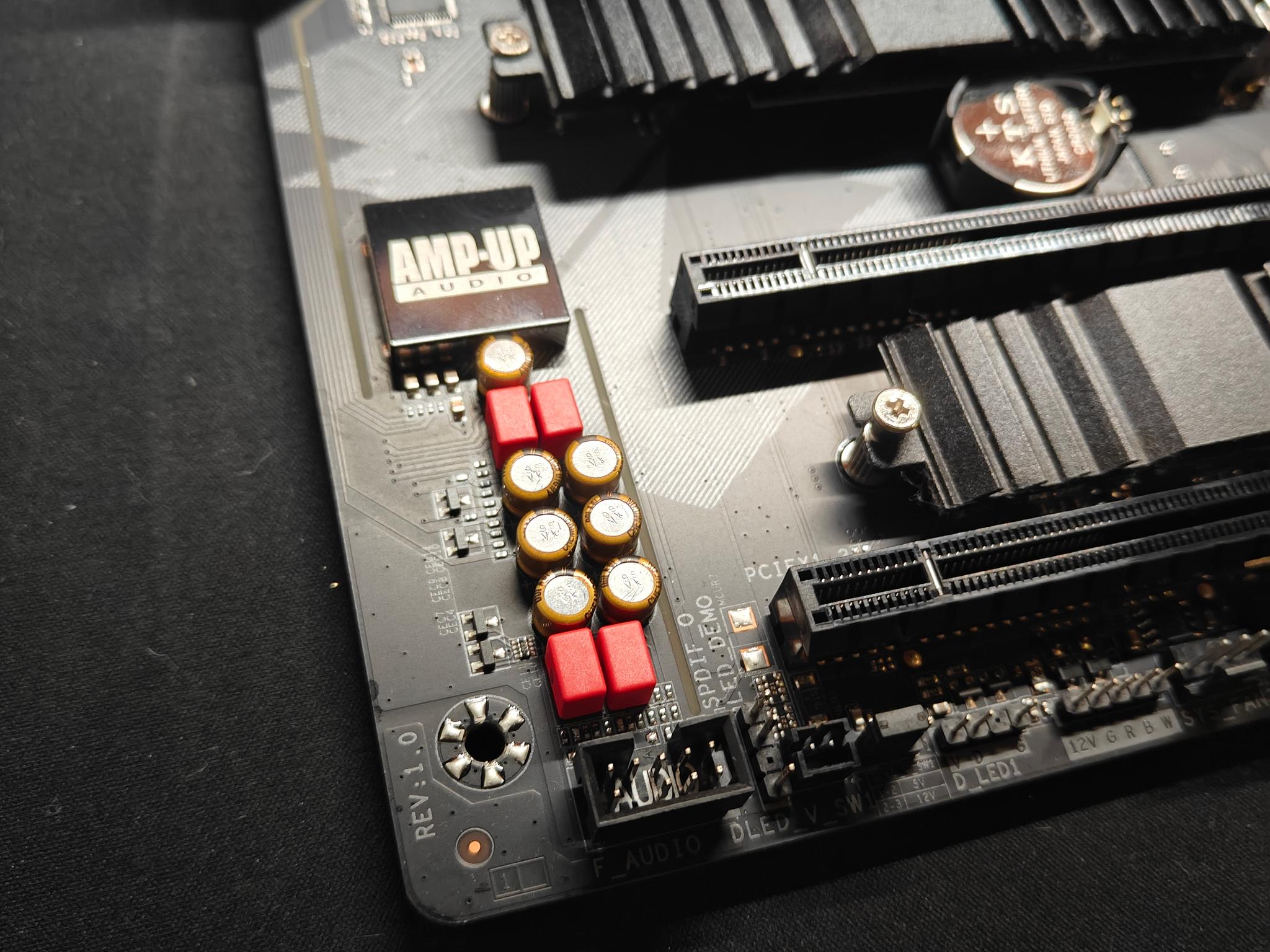 Gigabyte B450 AORUS Pro WiFi AM4 Motherboard & 16GB DDR4 RAM