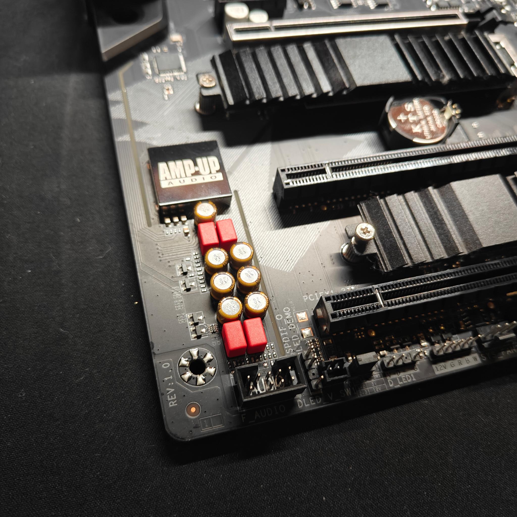 Gigabyte B450 AORUS Pro WiFi AM4 Motherboard & 16GB DDR4 RAM