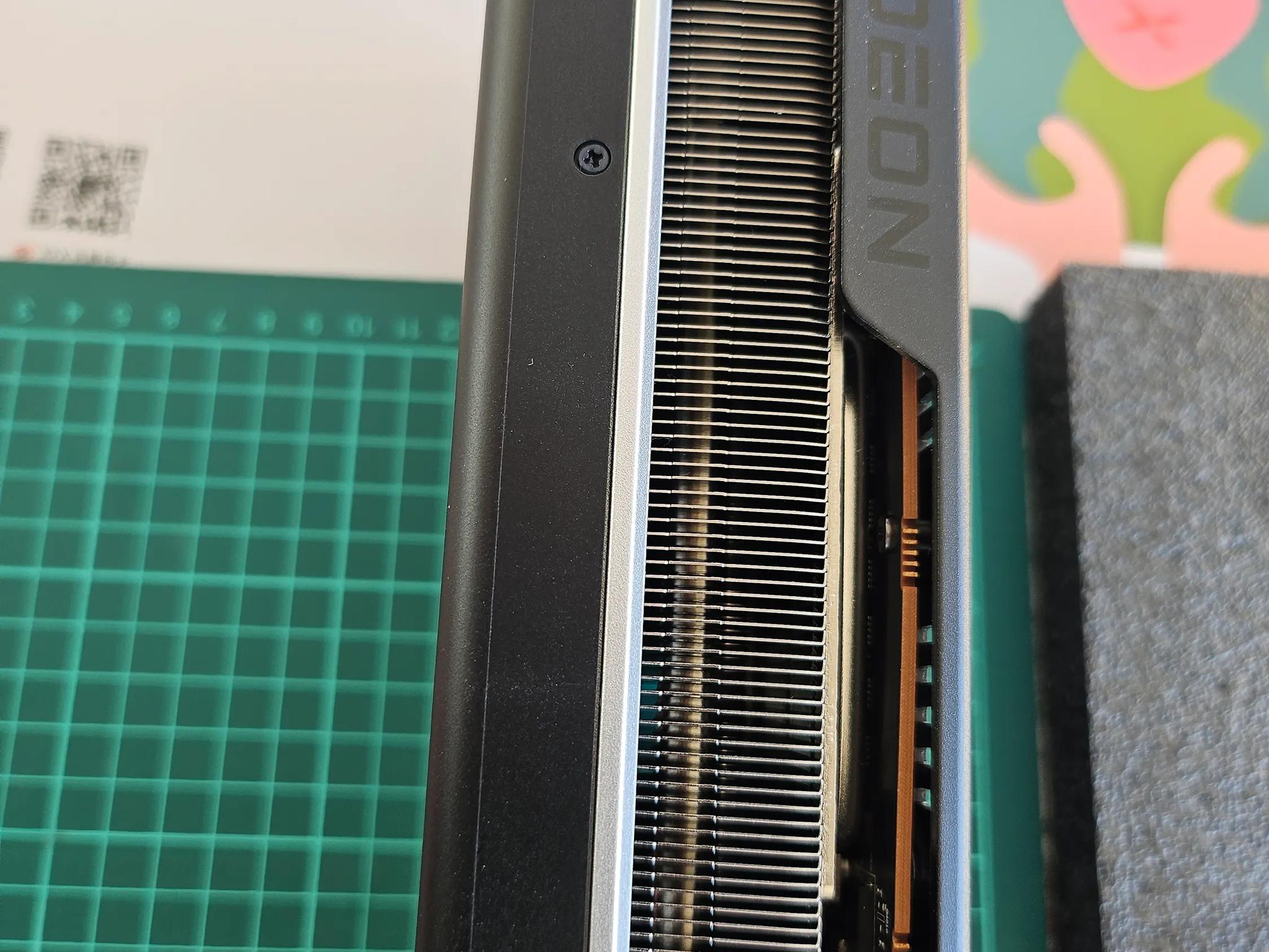 *LIKE NEW* XFX Speedster MERC310 Radeon 7900 XT Ultra
