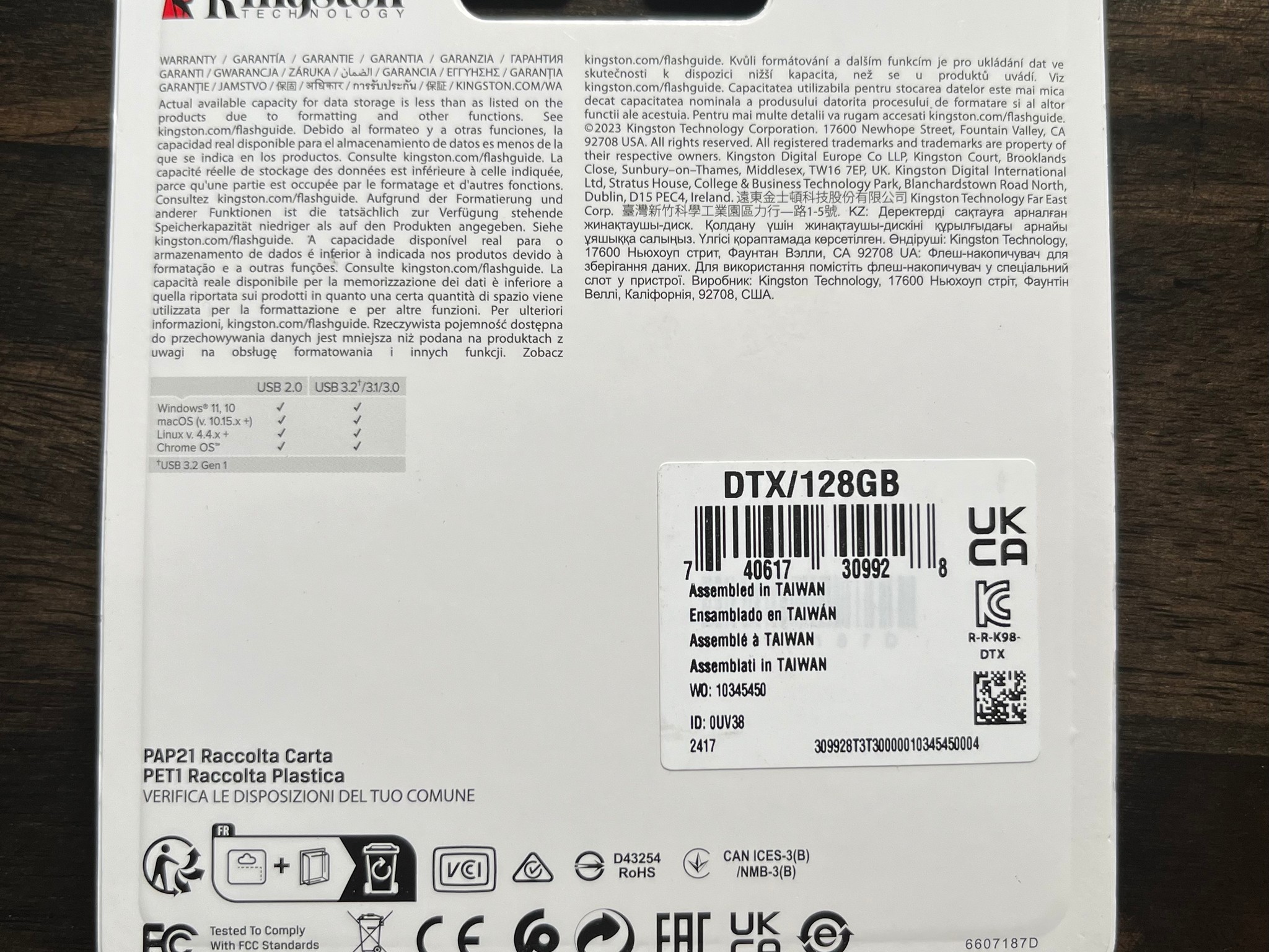Kingston DataTraveler Exodia 128GB Flash Drive - Black