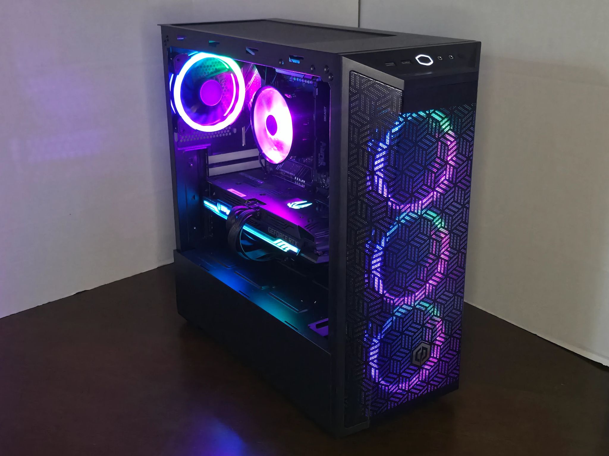 Custom Mid Range Gaming PC, AM5, DDR5, Black