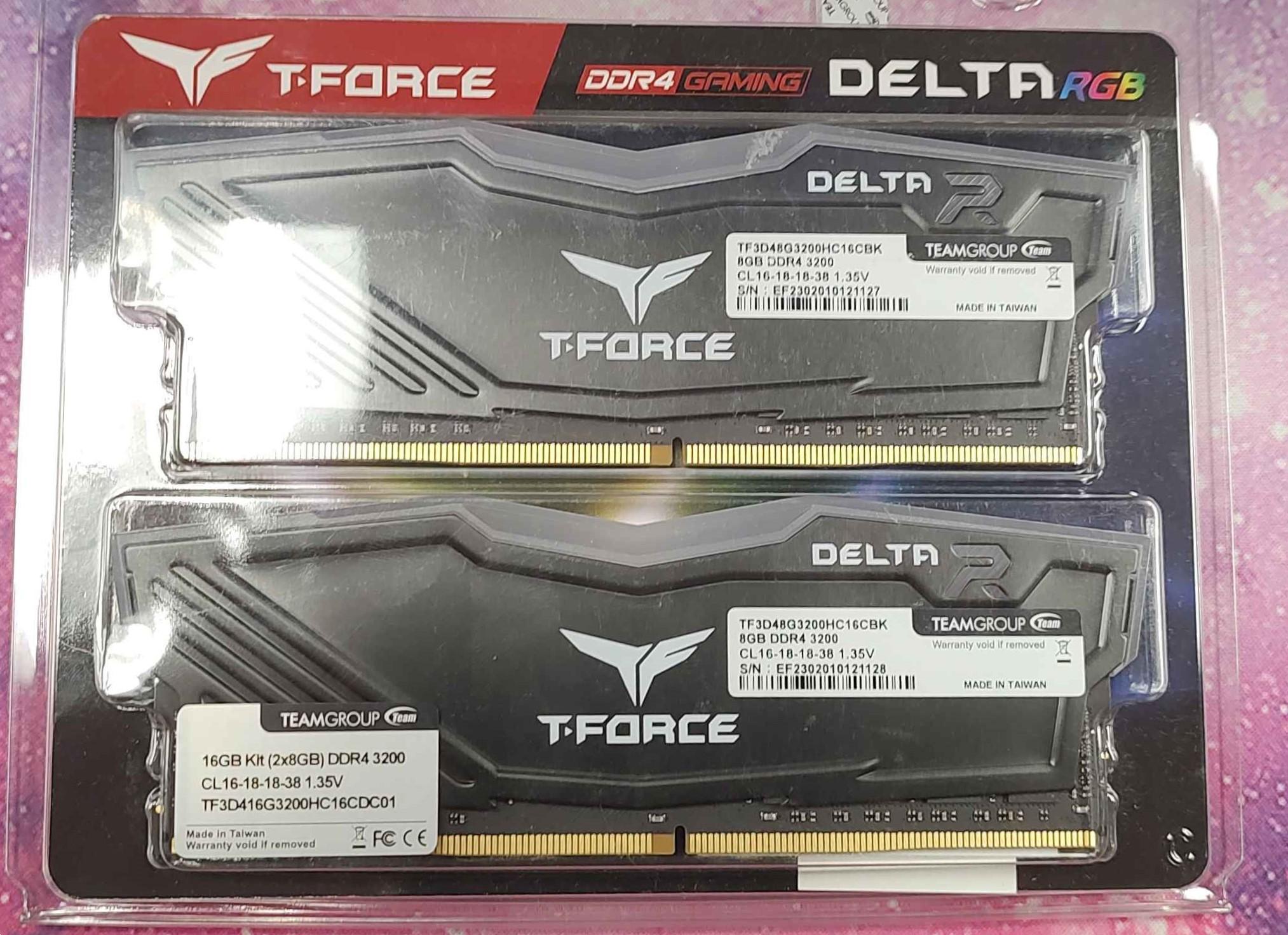 T-Force Delta RGB 16GB (2x8) 3200MHz