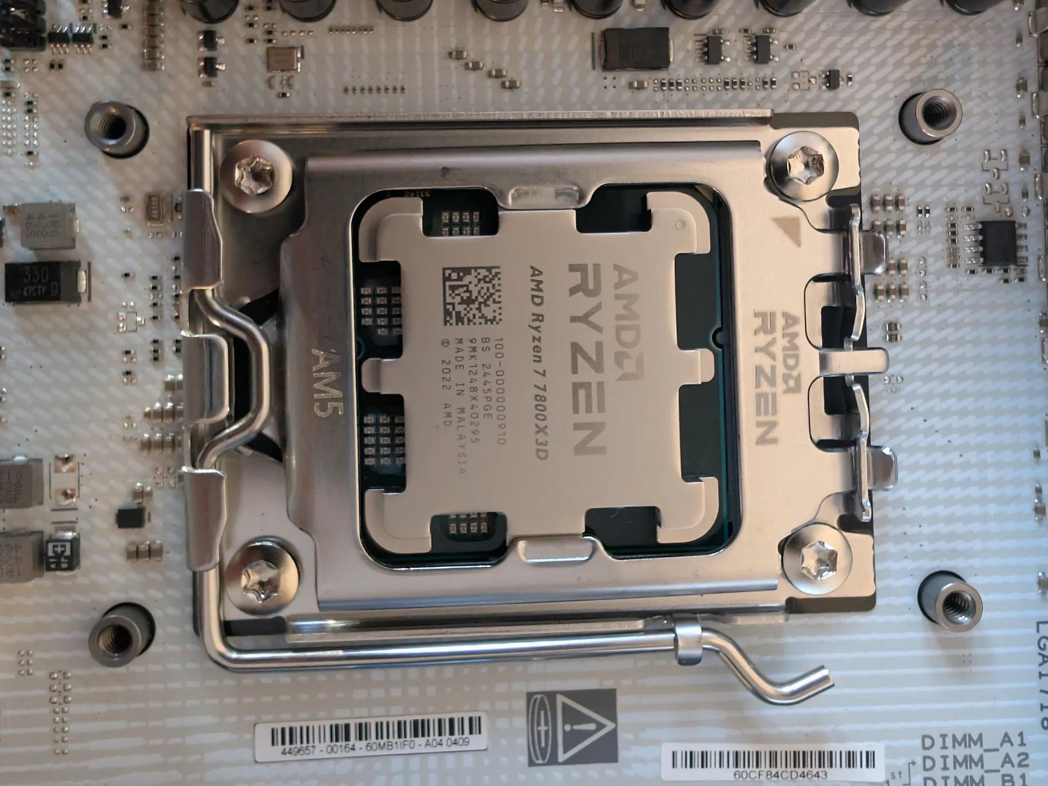 ⭐Like New⭐ Ryzen 7 7800X3D ROG X870 32GB DDR5 Combo