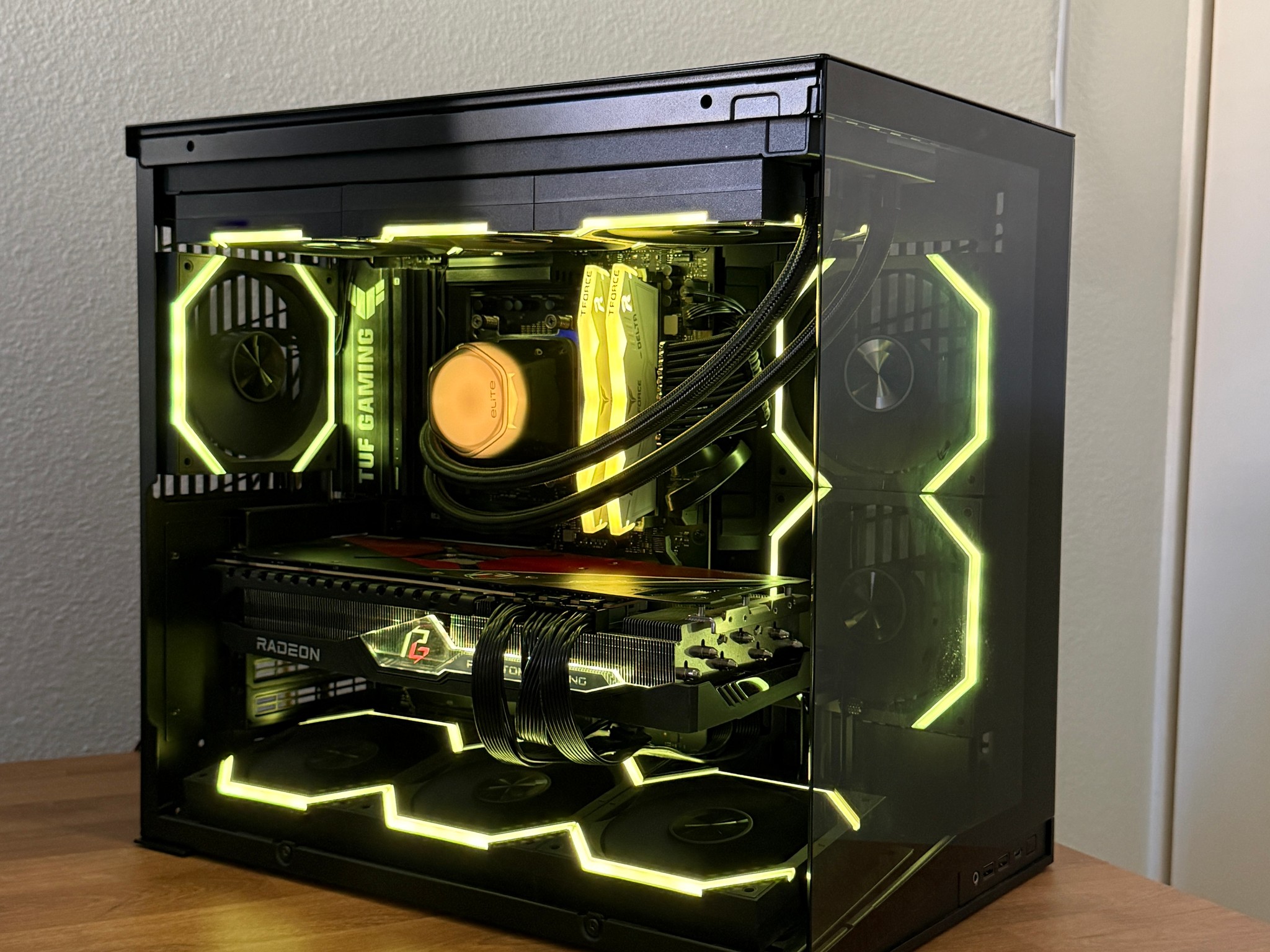 7900 XTX | Ryzen 7 7800X3D | 32gb DDR5 | 1tb m.2 ssd | Gaming PC