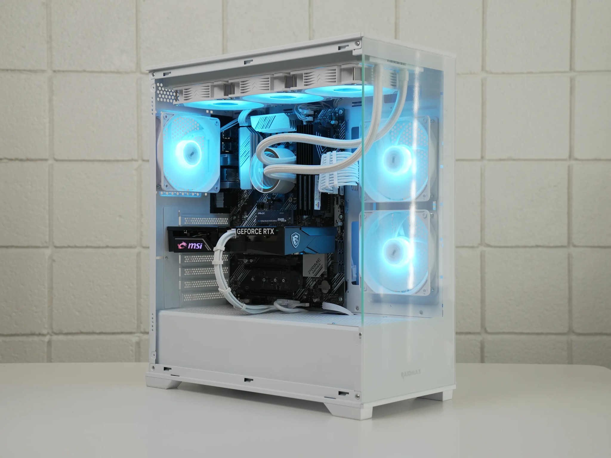 RTX 5060 | RYZEN 5 3600 | 32GB RAM | 1TB SSD | WiFi & BT | Liquid-cooled Gaming PC