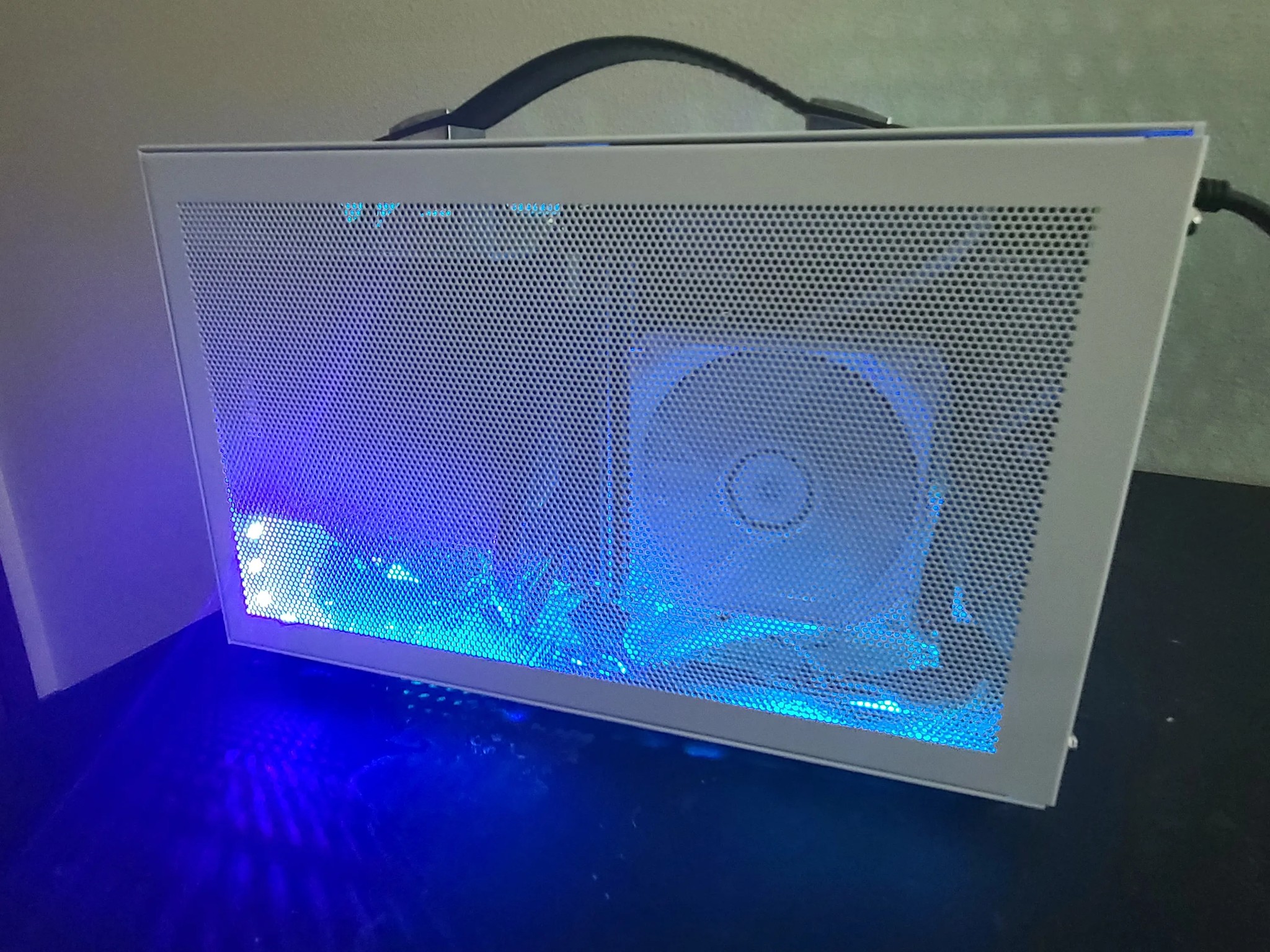 RX 6700 XT | Ryzen 5 3600X | 1TB Gen4 NVME | 32GB 3200MHz RAM
