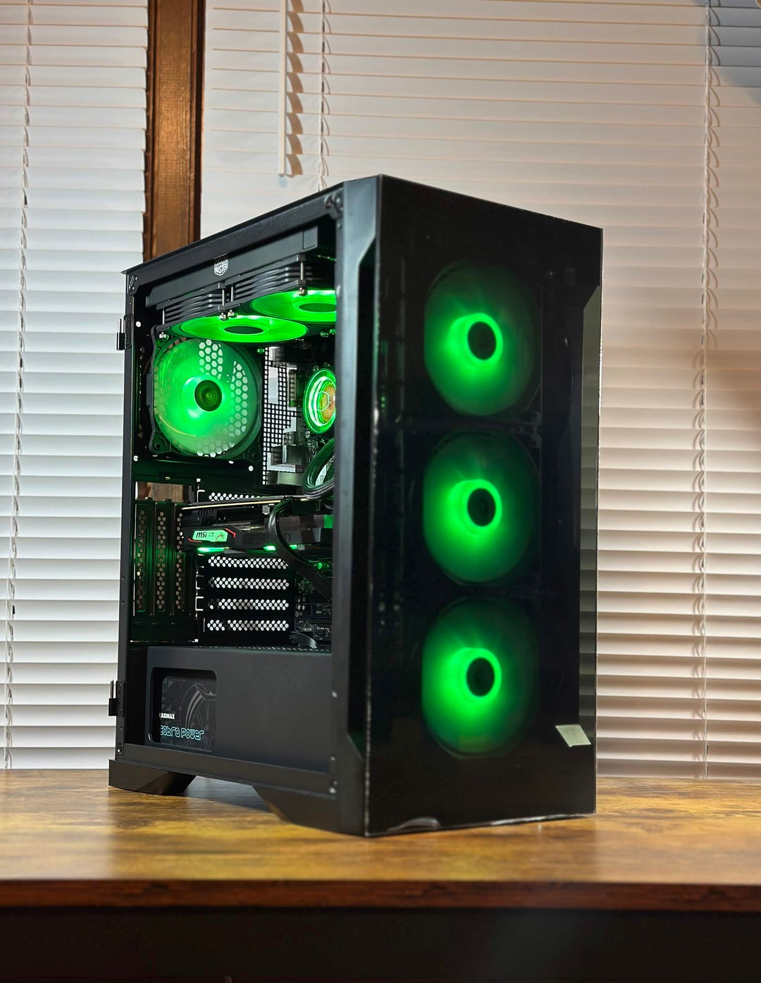 RTX 2060 6GB | Intel i7 8700K | 16GB DDR4 | 512GB NVME | Win11