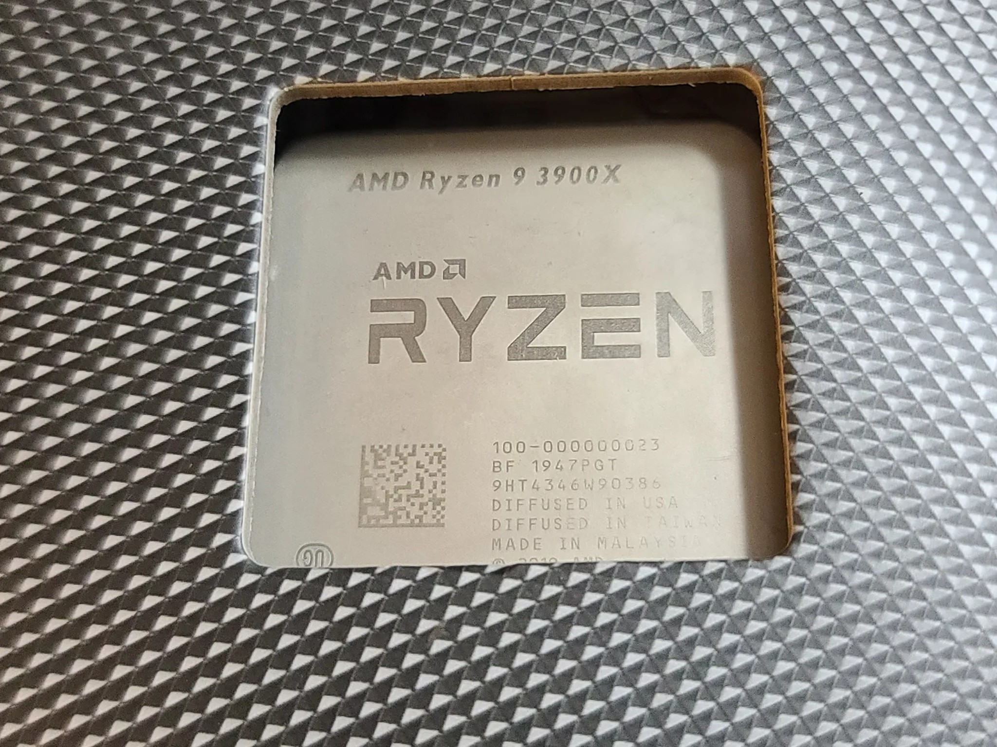 AMD Ryzen 9 3900X 12 core 24 Thread Processor CPU USED