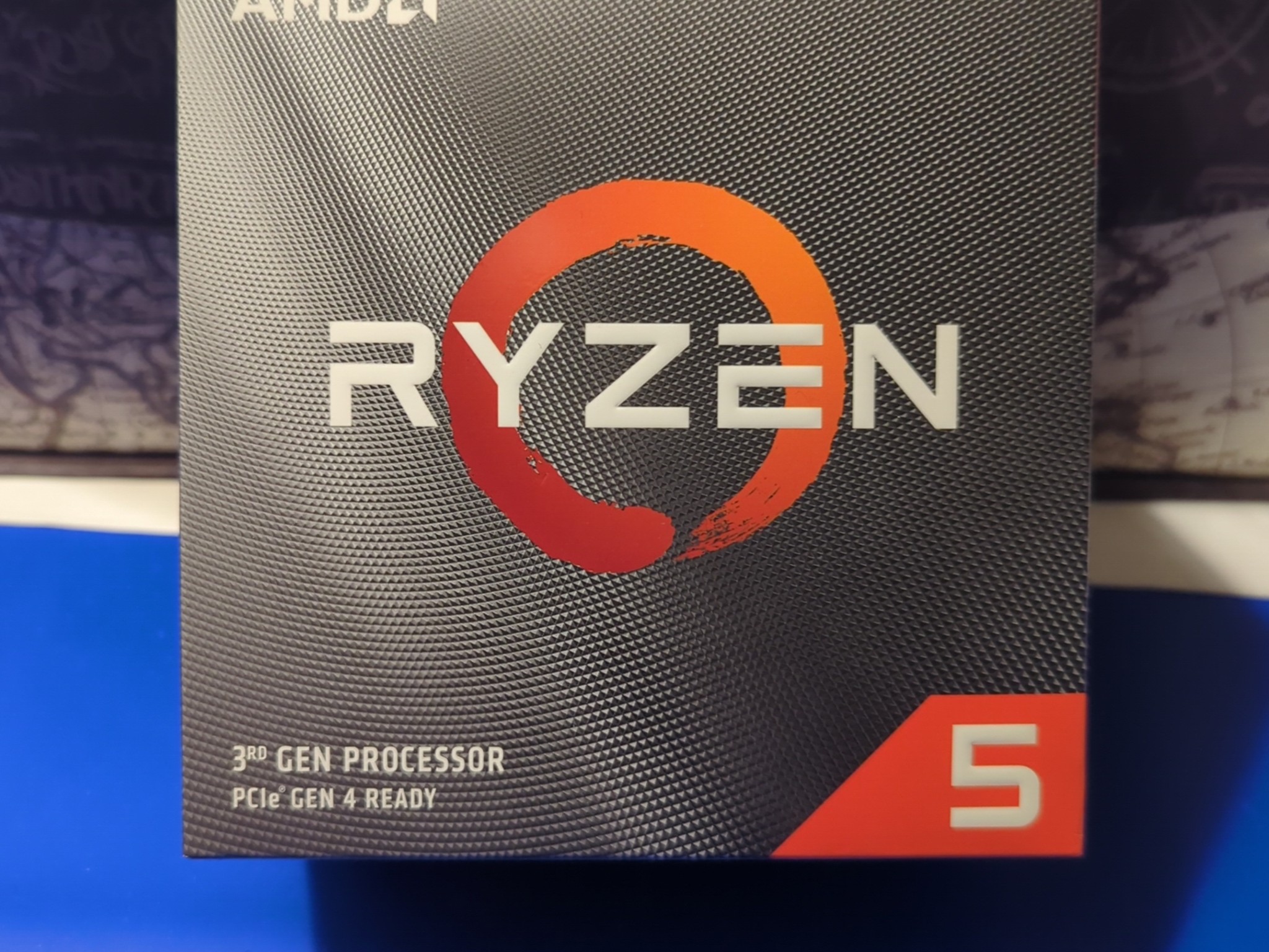 And Ryzen 5 3600 Cpu with Wraith Stealth Cooler