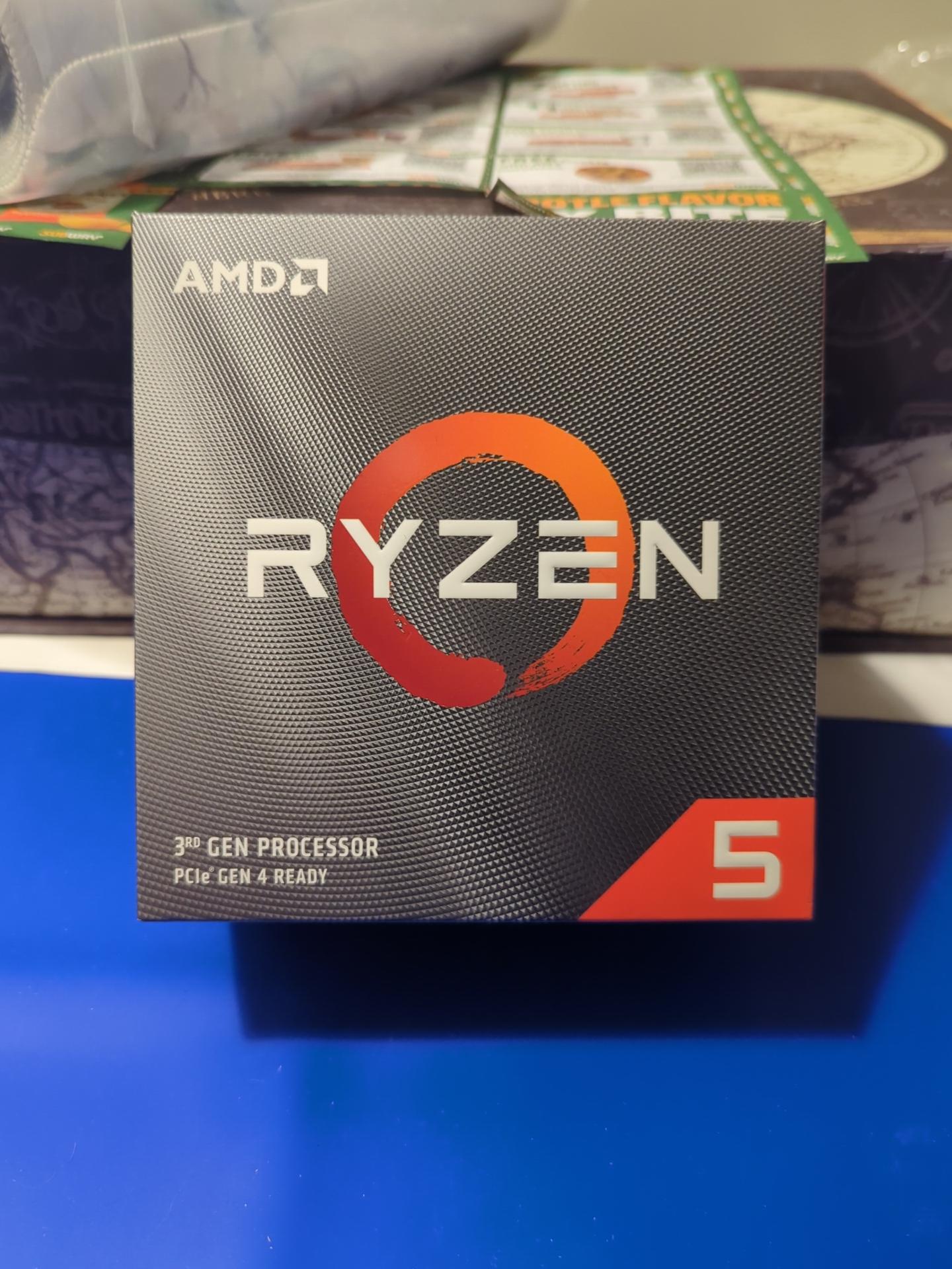 And Ryzen 5 3600 Cpu with Wraith Stealth Cooler