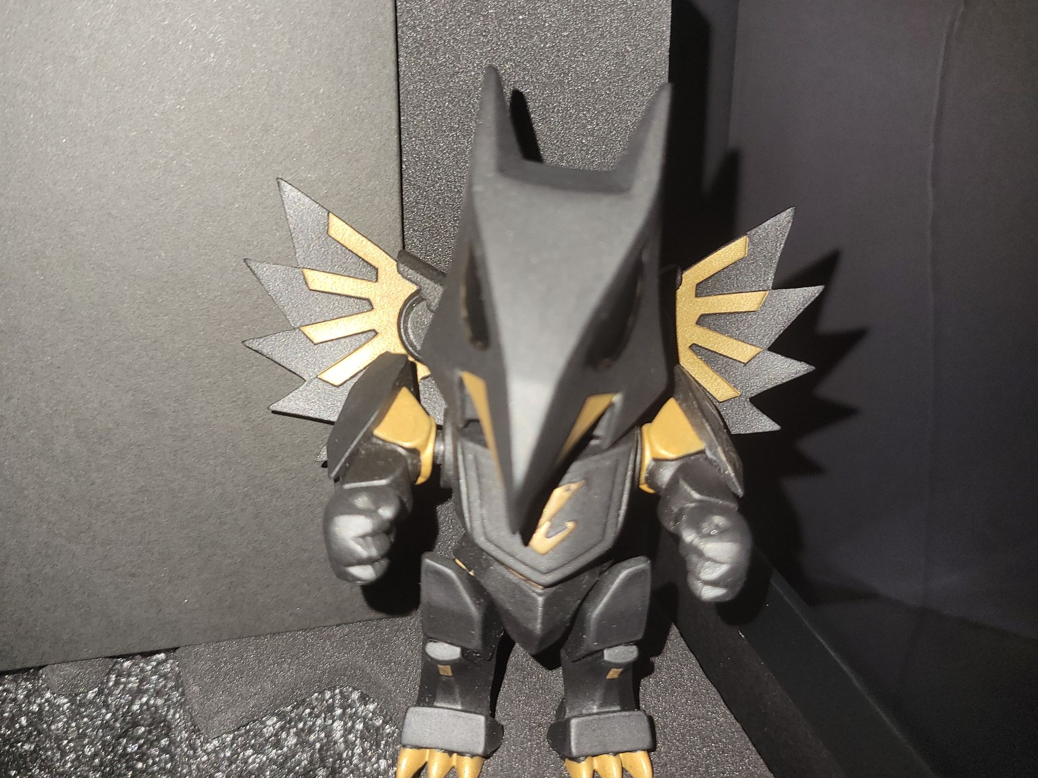 ⚡ Rare AORUS Black & Gold Chibi Figurine + RTX 3080 Xtreme Box (96% Near‑Mint) 🏆✨