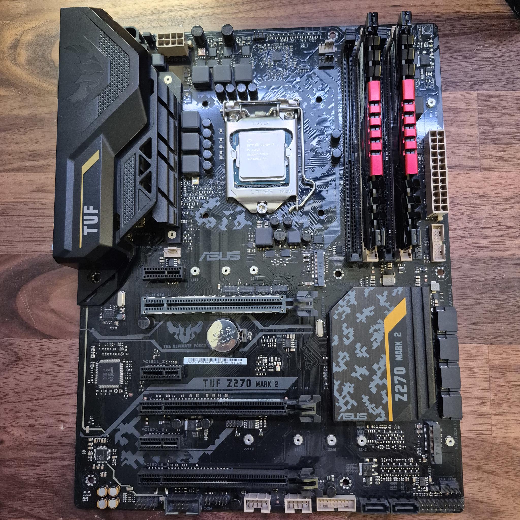 ASUS TUF Z270 + I5 6600K + 16 GB DDR4
