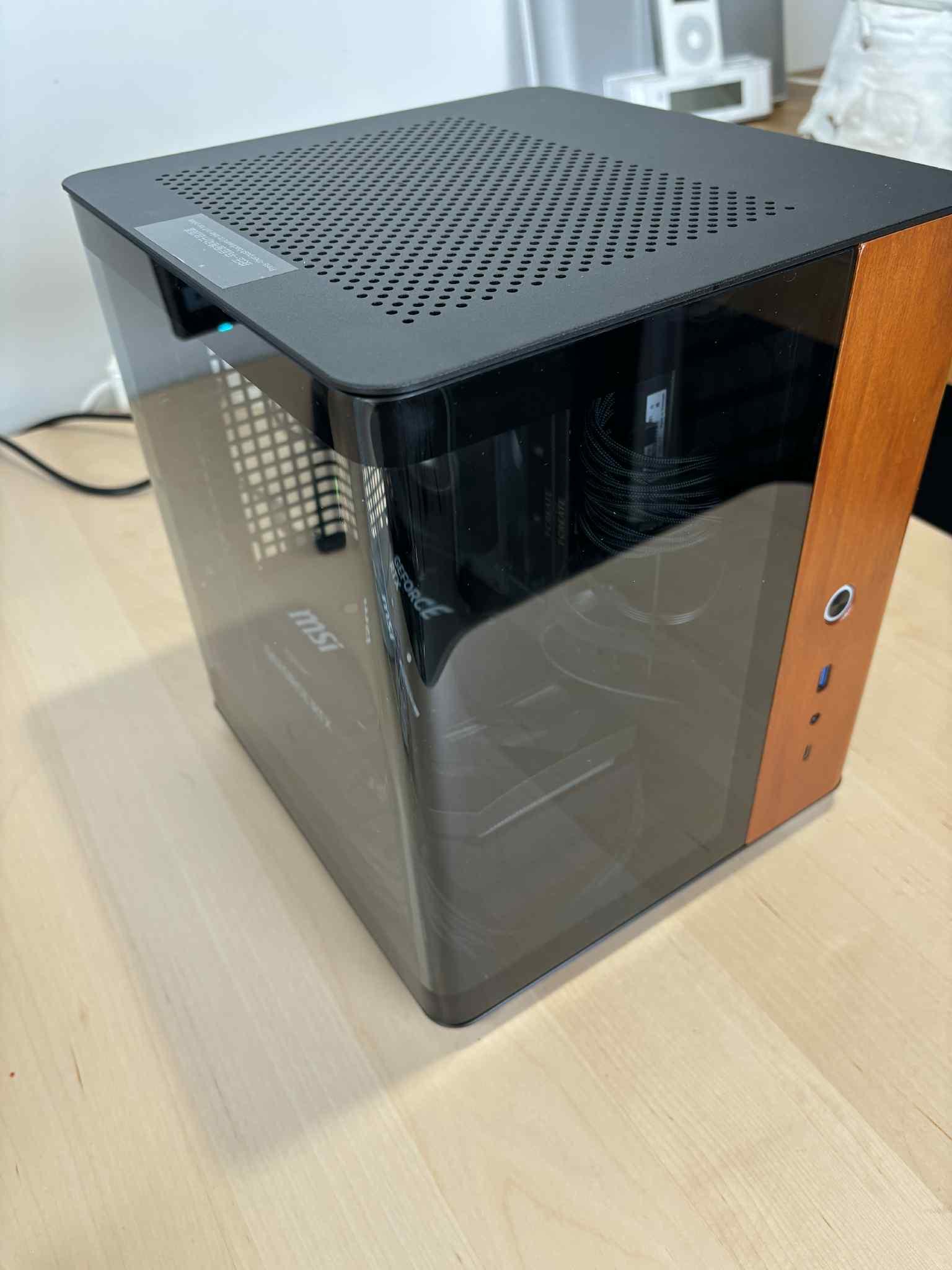 Black TK0 ITX Performance Build - 14400F | 5060 8GB | 32GB DDR5 | 1TB NVMe