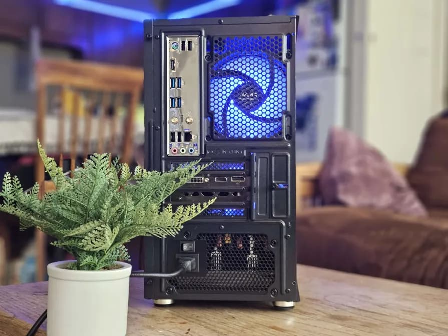 Ryzen 5 2600 GTX 1660 Super Gaming PC