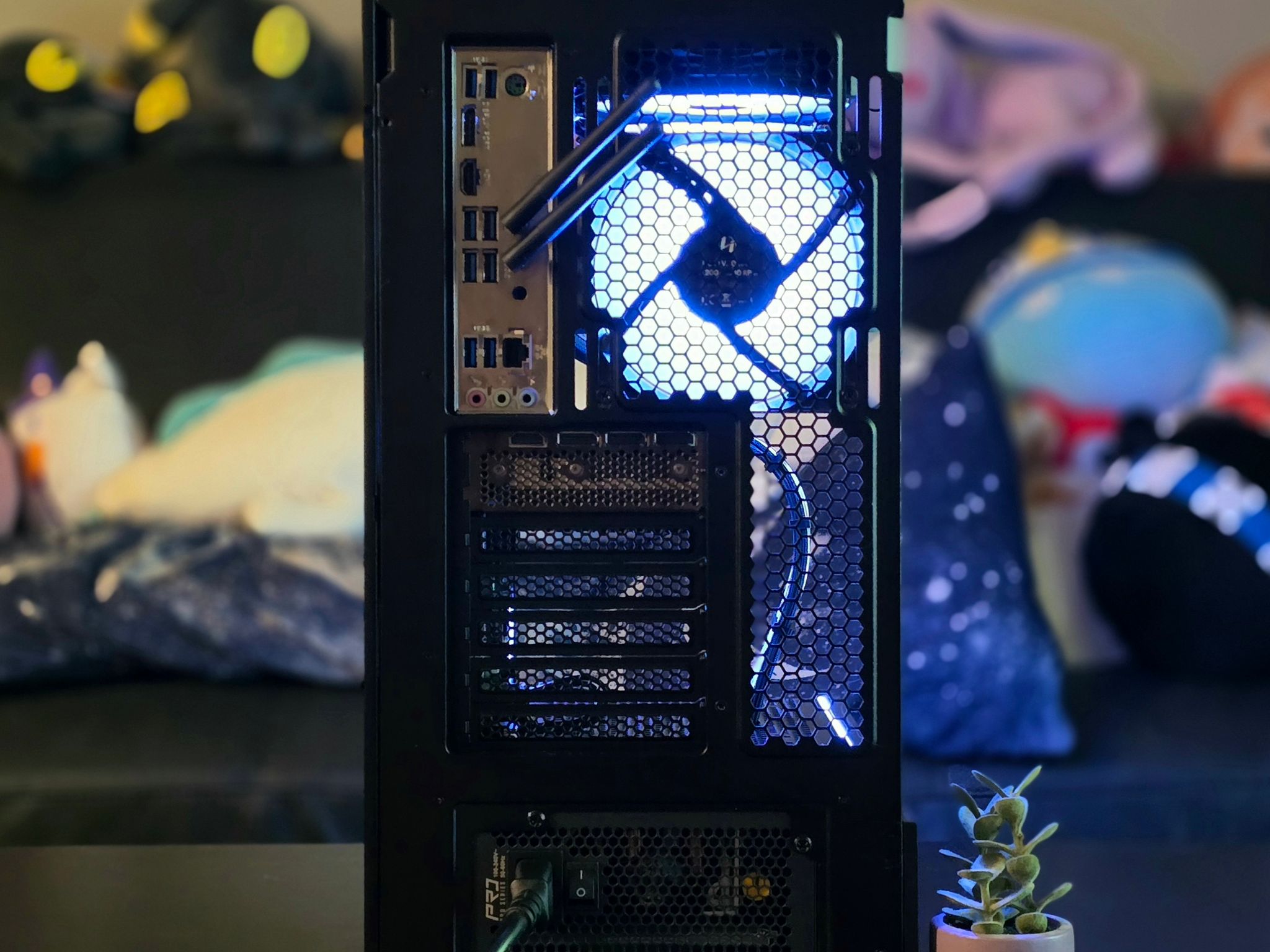 ⬛️◻️| Ryzen 7 5800X + RTX 3080 Ti | 32GB RAM | 1TB SSD | Mid-Range Gaming PC |⬜️⬛️