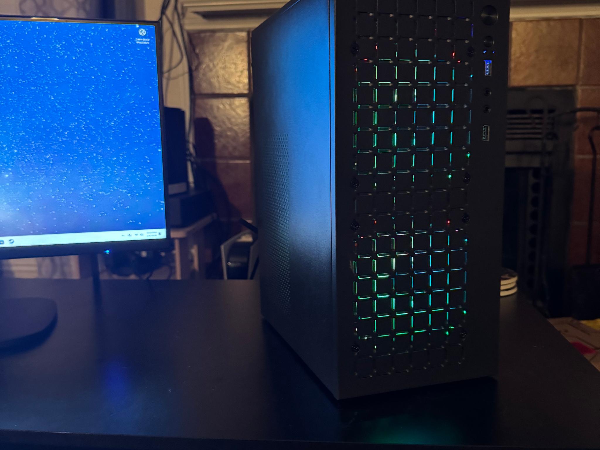 14 Core Xeon Gaming PC w/ Windows 11 Pro(Has Secure Boot and TPM 2.0)