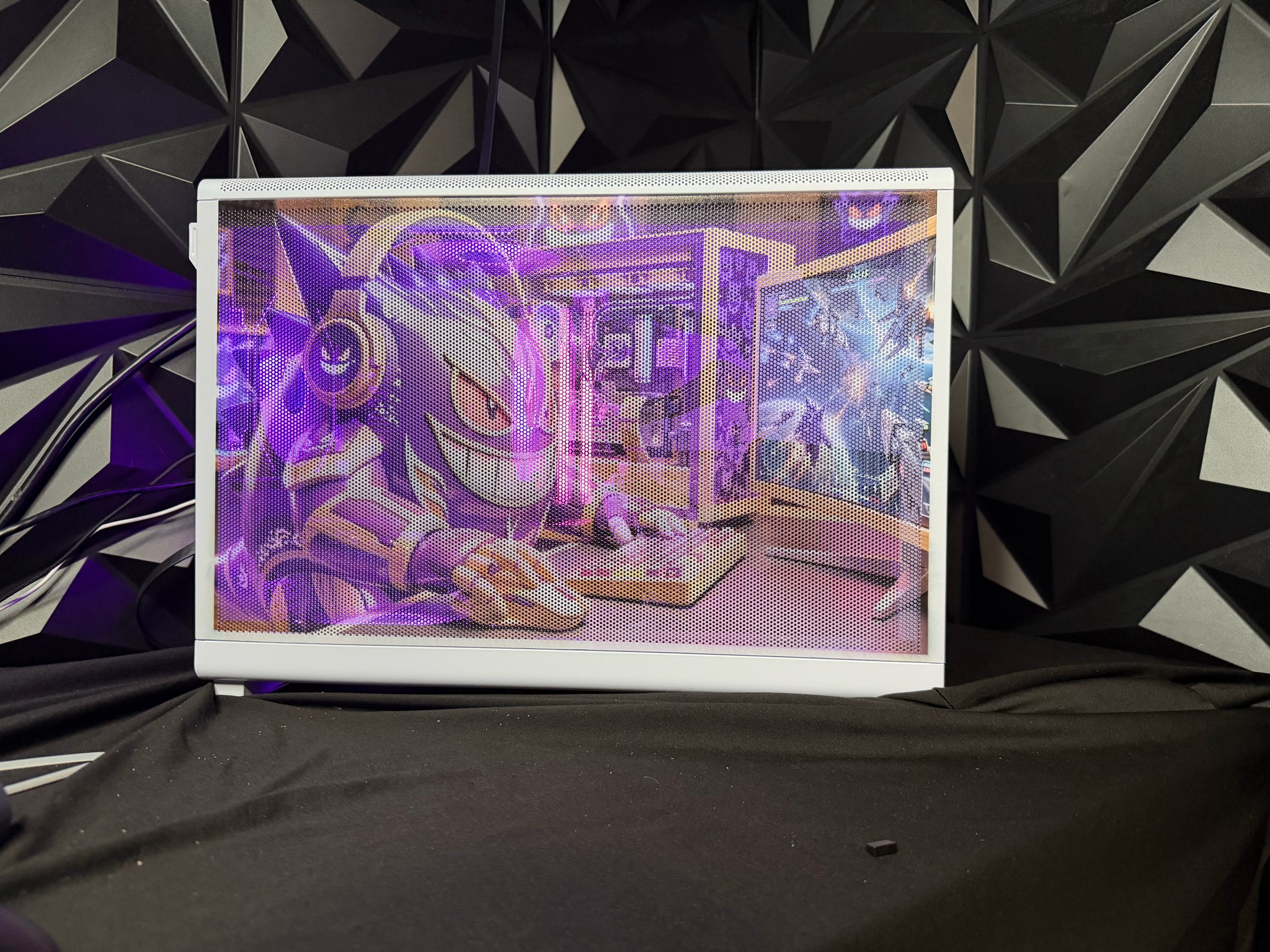 👻💜 GAMER GENGAR 💜👻Ryzen 5 7600X| RTX 5060| 16 GB RGB DDR5| 1.25 TB NVMe| 650W PSU