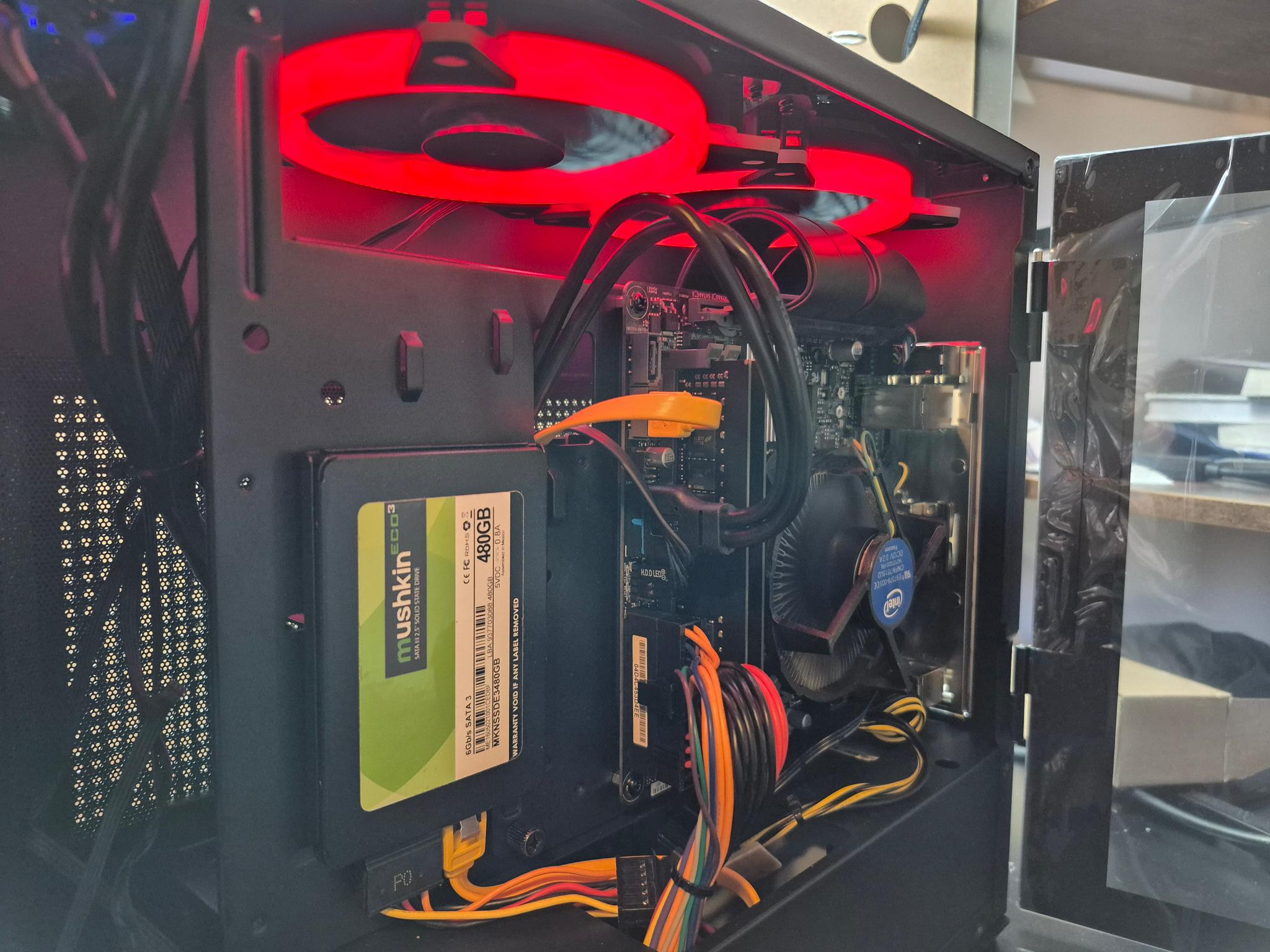 140 FPS Fortnite | i5-8600K, 16GB RAM, 5GB Nvidia, 480GB SSD, Win11
