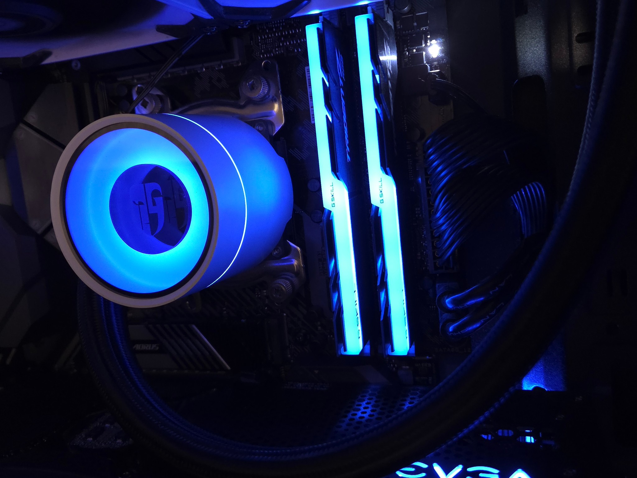 EVGA RTX FTW3 3080 Gaming PC | Ryzen 7 5800X | 32GB DDR4 | 1TB NVMe | Asus X570 | 750W PSU |